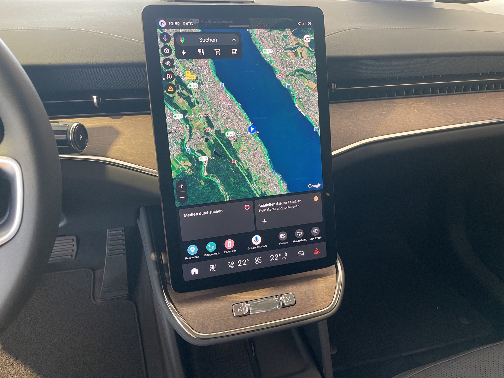 VOLVO ES90 Ultra-image-10