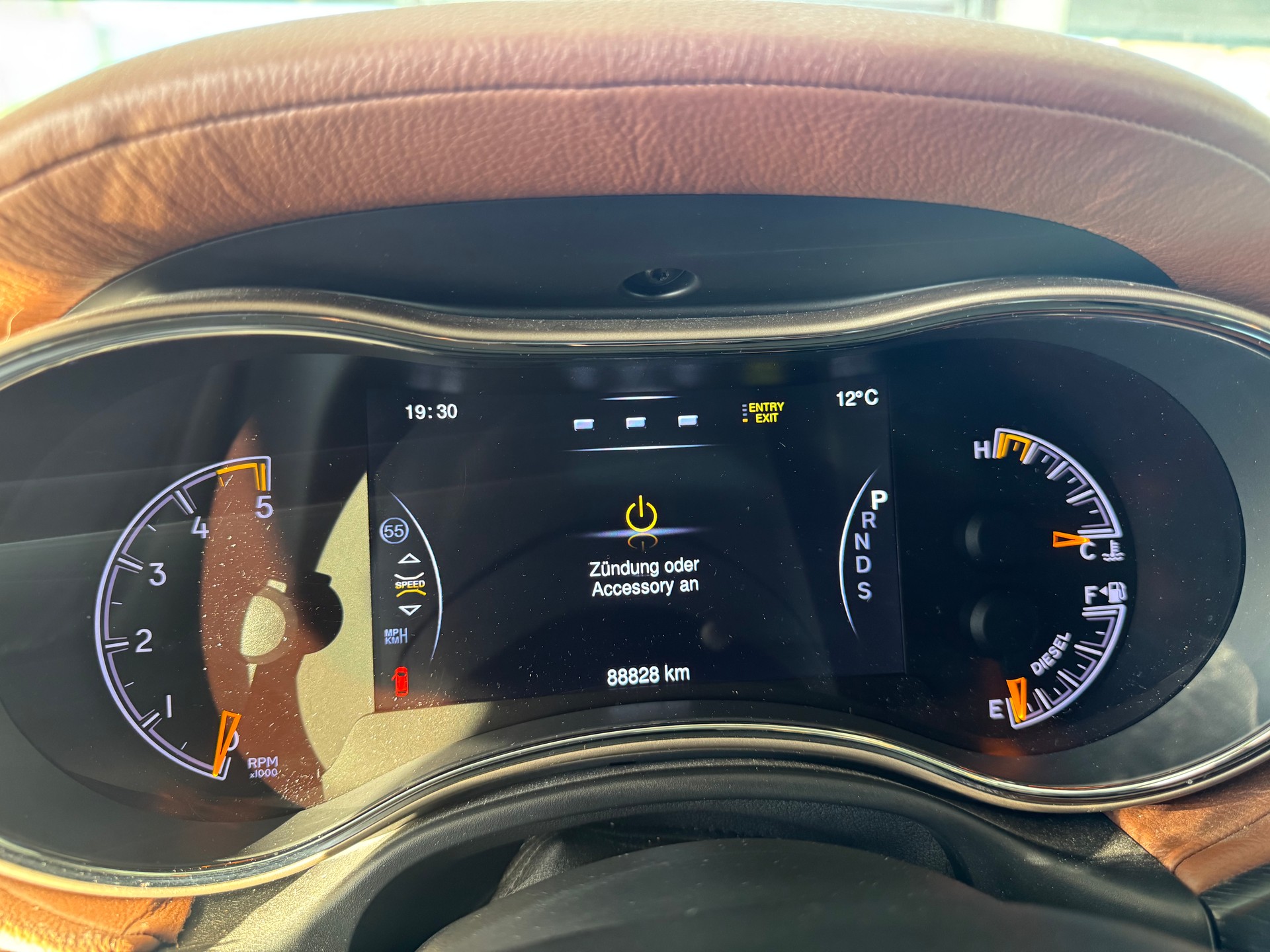 JEEP Grand Cherokee 3.0 CRD Summit Automatic-image-13
