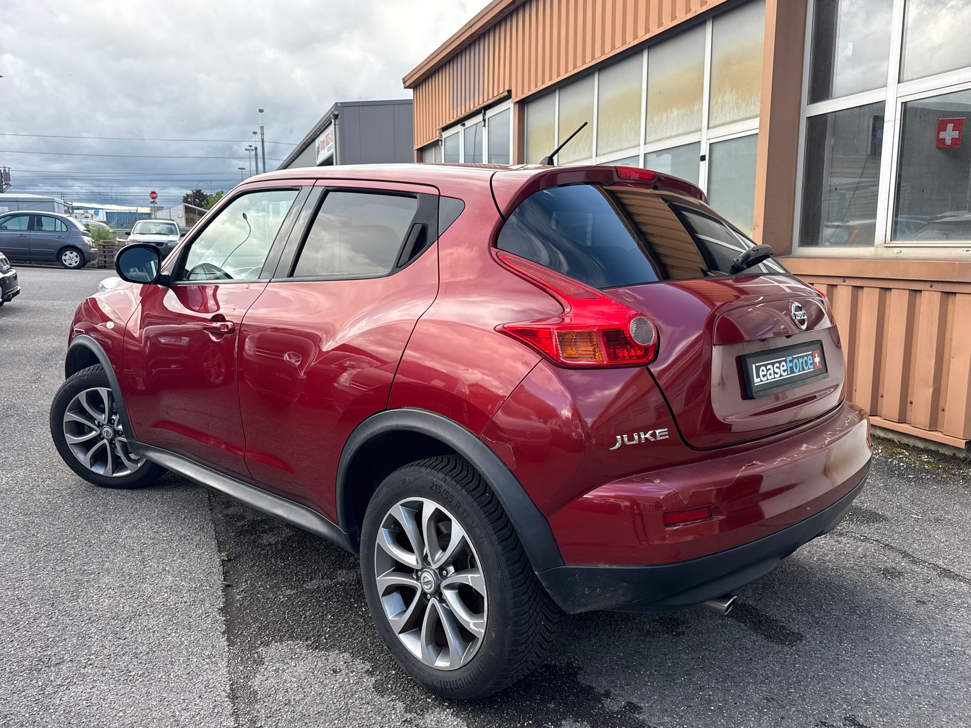 NISSAN Juke 1.6 visia-image-2
