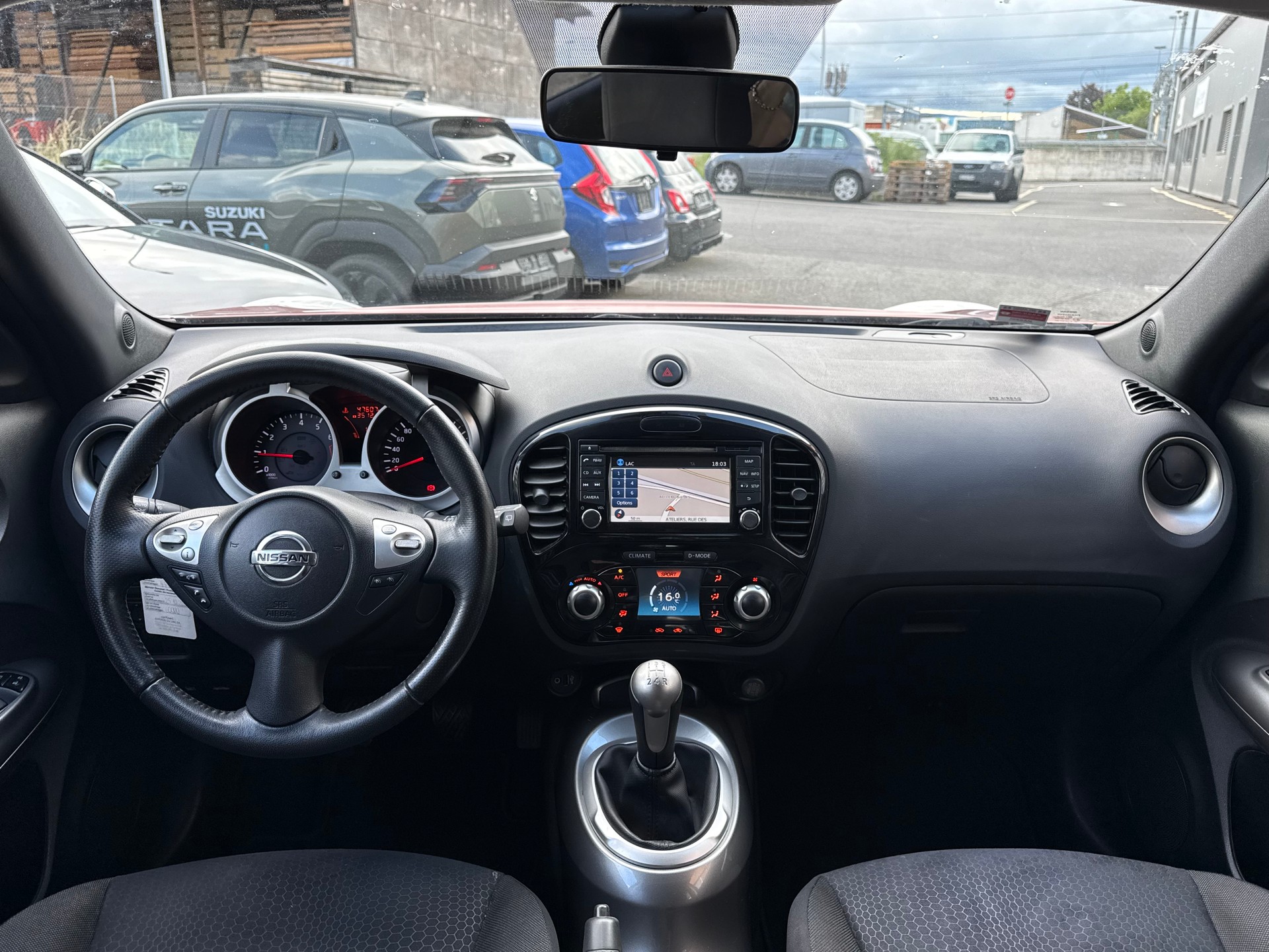 NISSAN Juke 1.6 visia-image-4