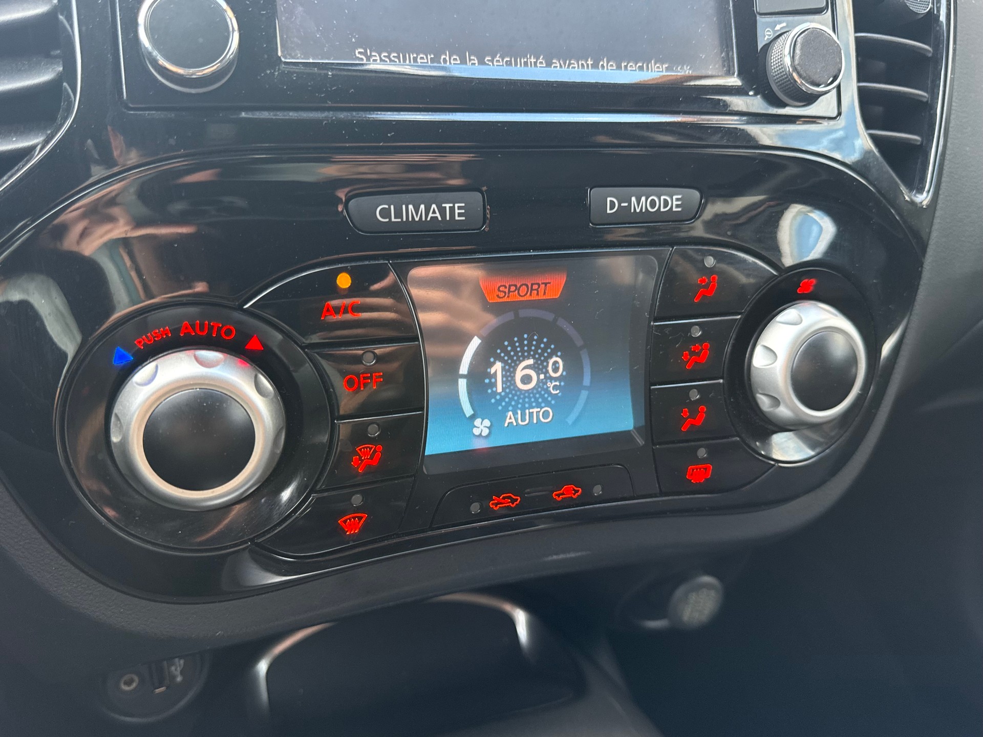 NISSAN Juke 1.6 visia-image-9
