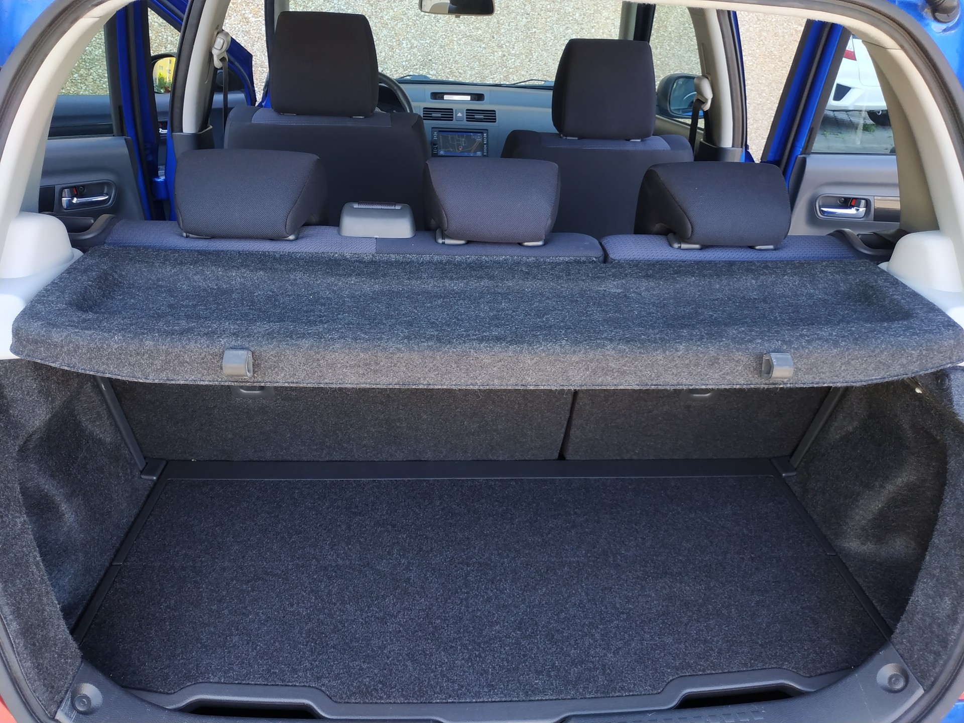 SUZUKI Swift 1.3i 16V GL Top 4x4-image-16