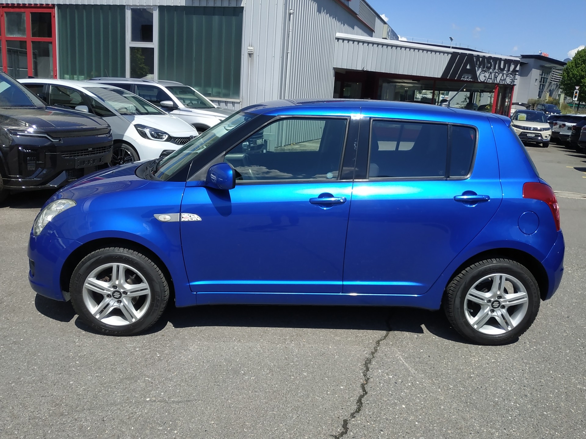 SUZUKI Swift 1.3i 16V GL Top 4x4-image-7