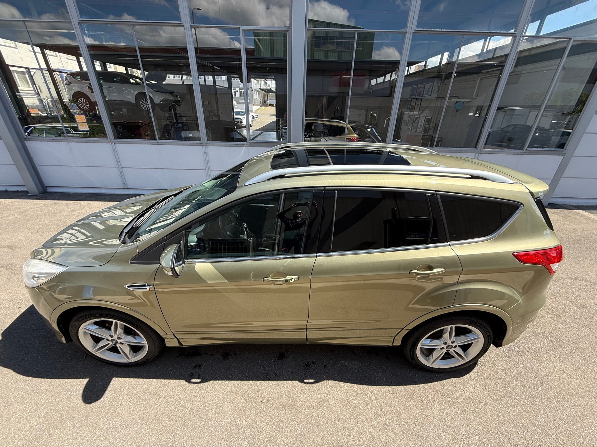 FORD Kuga 2.0 TDCi Titanium S 4WD PowerShift *Frisch ab MFK *AHK 2100 Kg *Tempomat *12 Monate Garantie-image-5
