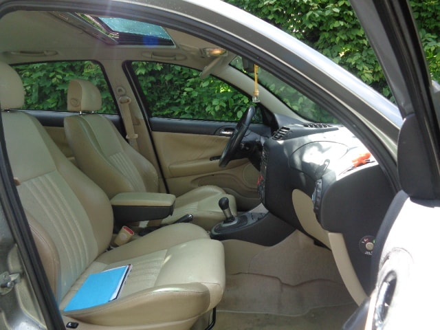 ALFA ROMEO 147 2.0 TS 16V Luxury-image-4
