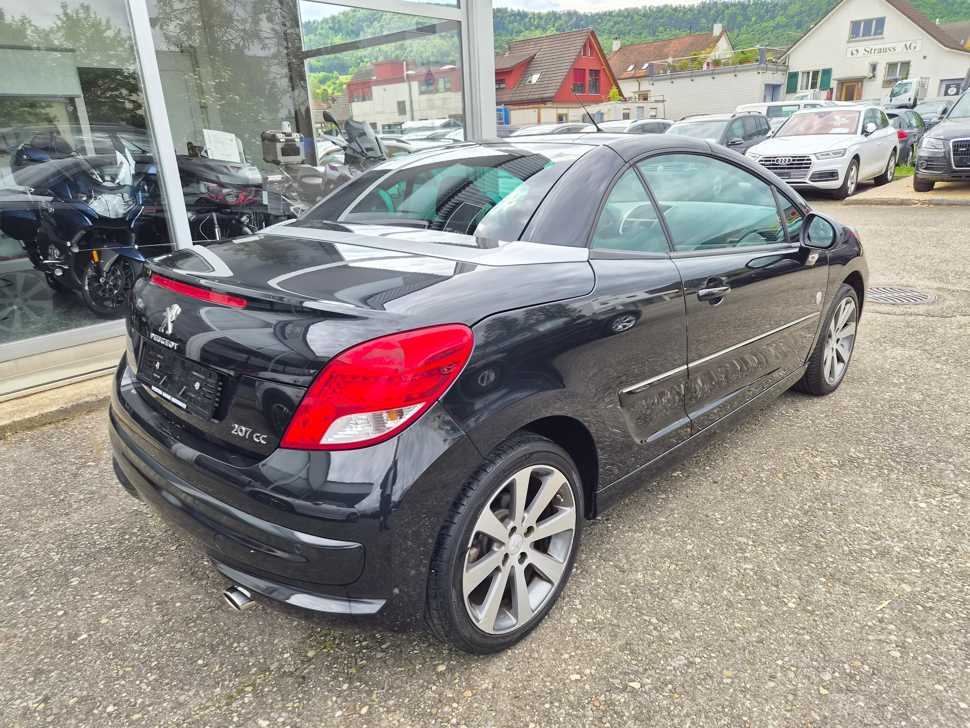 PEUGEOT 207 CC 1.6 16V Roland Garros-image-7