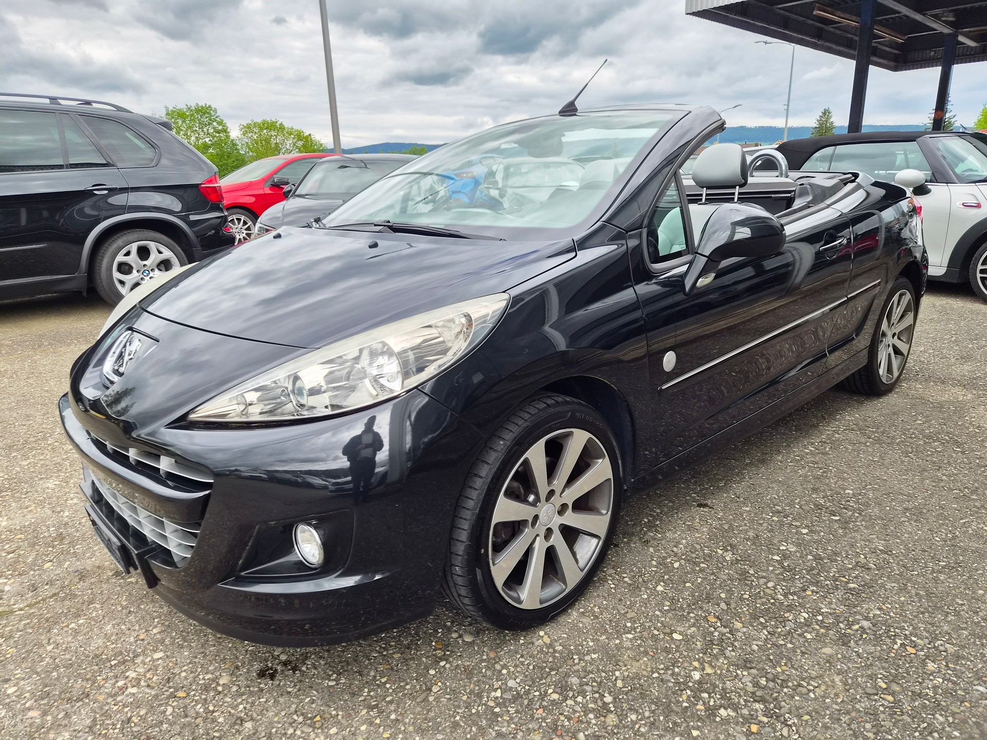 PEUGEOT 207 CC 1.6 16V Roland Garros-image-2