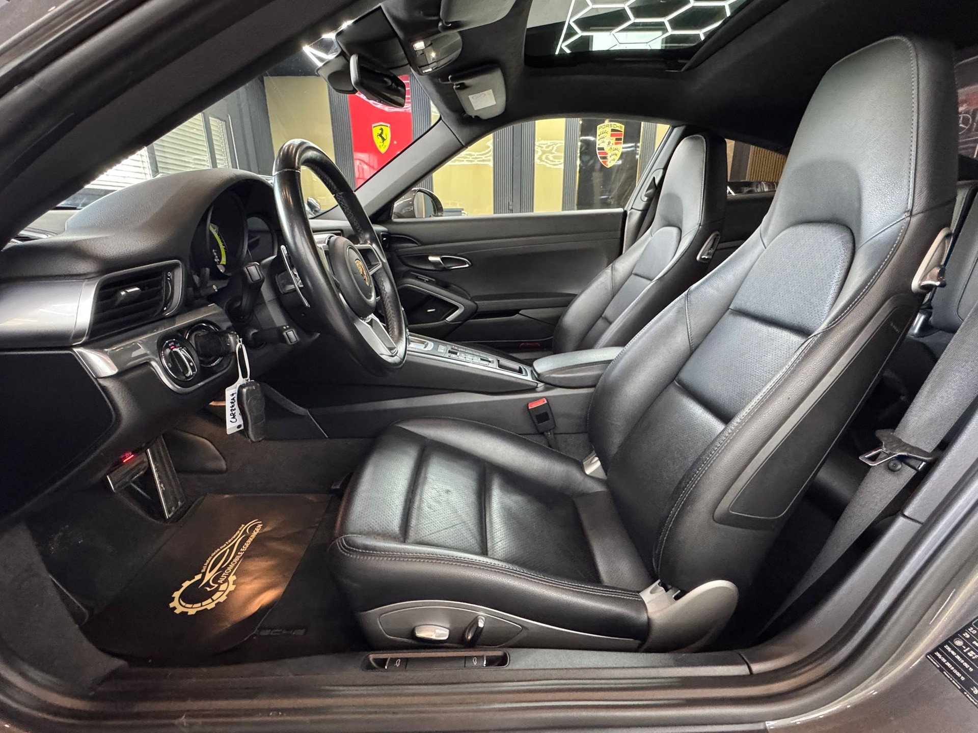 PORSCHE 911 Carrera 4 PDK - Porsche approved-image-9