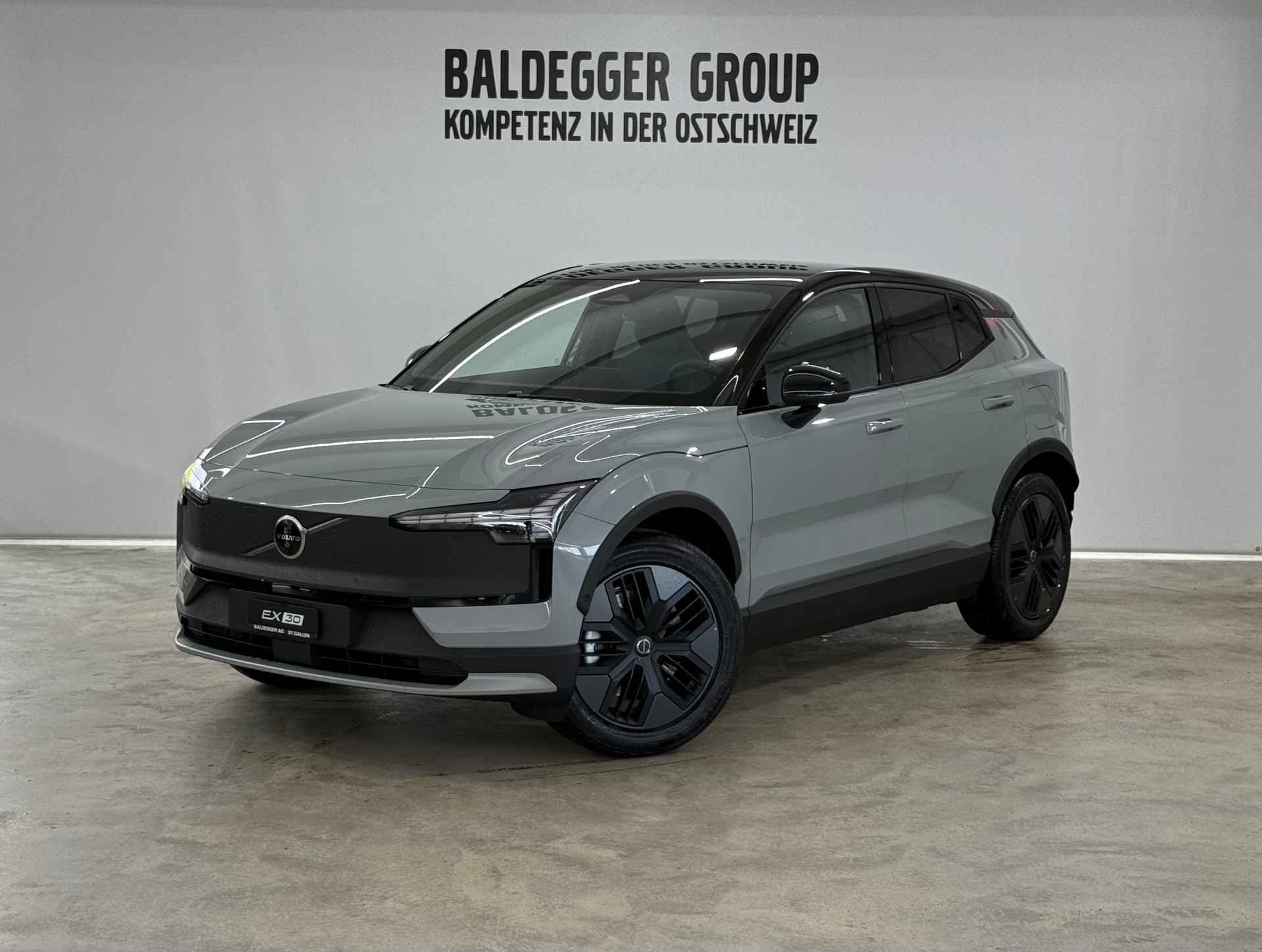 VOLVO EX 30 CC E60 Twin Performance A