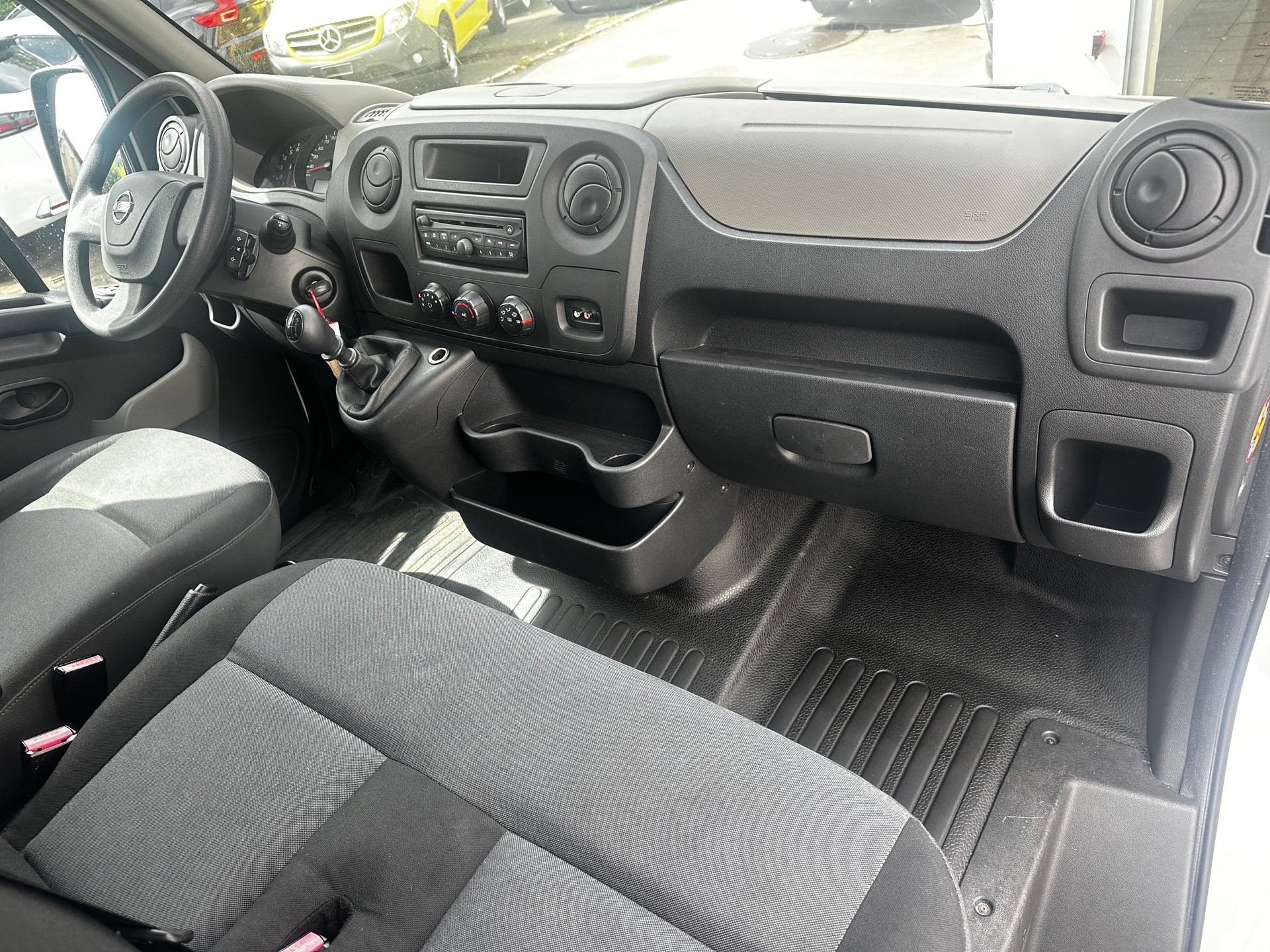 NISSAN NV400 F33.13 L2H2 FWD Pro-image-10