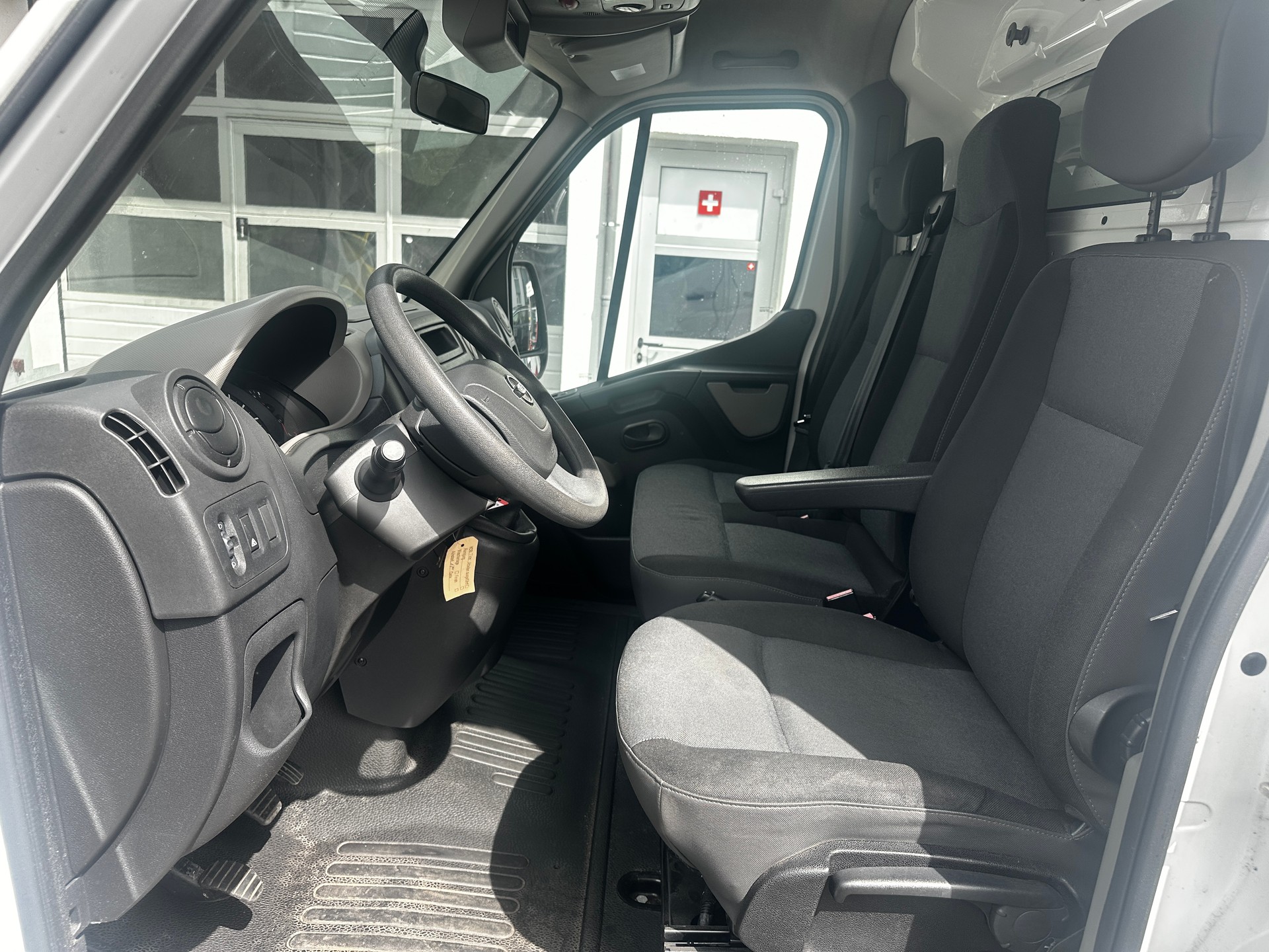 NISSAN NV400 F33.13 L2H2 FWD Pro-image-9