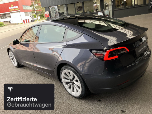 TESLA Model 3 Long Range AWD-image-6