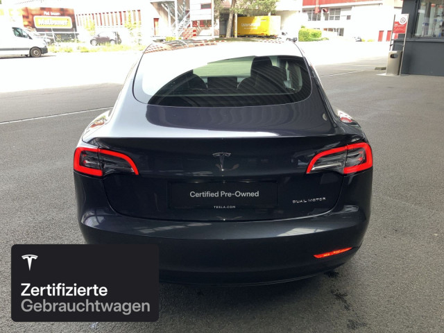 TESLA Model 3 Long Range AWD-image-7