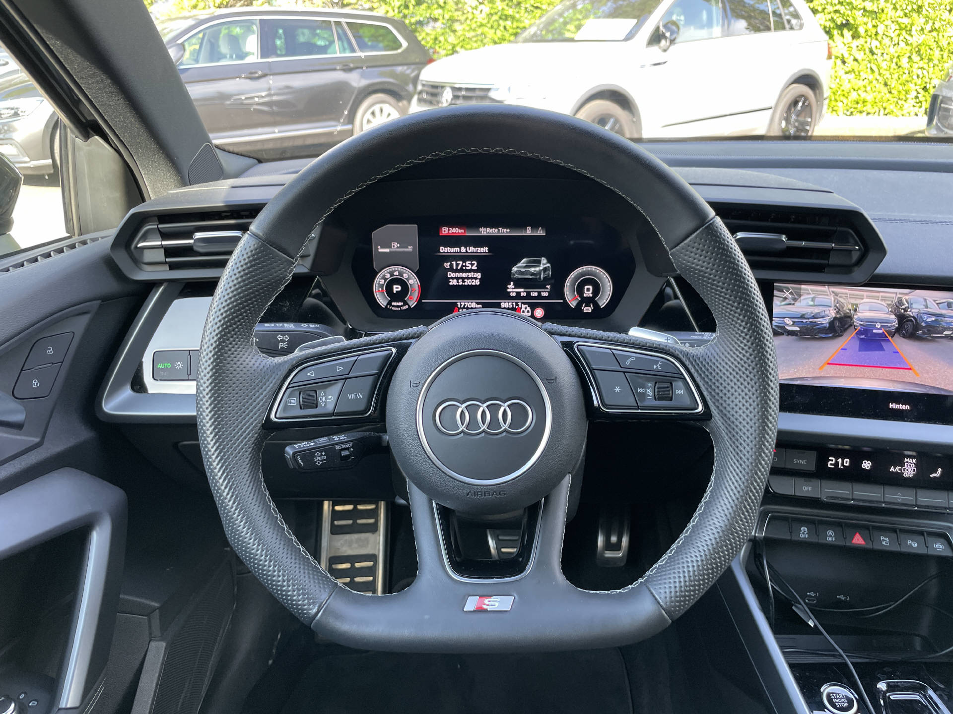 AUDI A3 Sportback 1.5 35 TFSI S Line S-Tronic-image-12