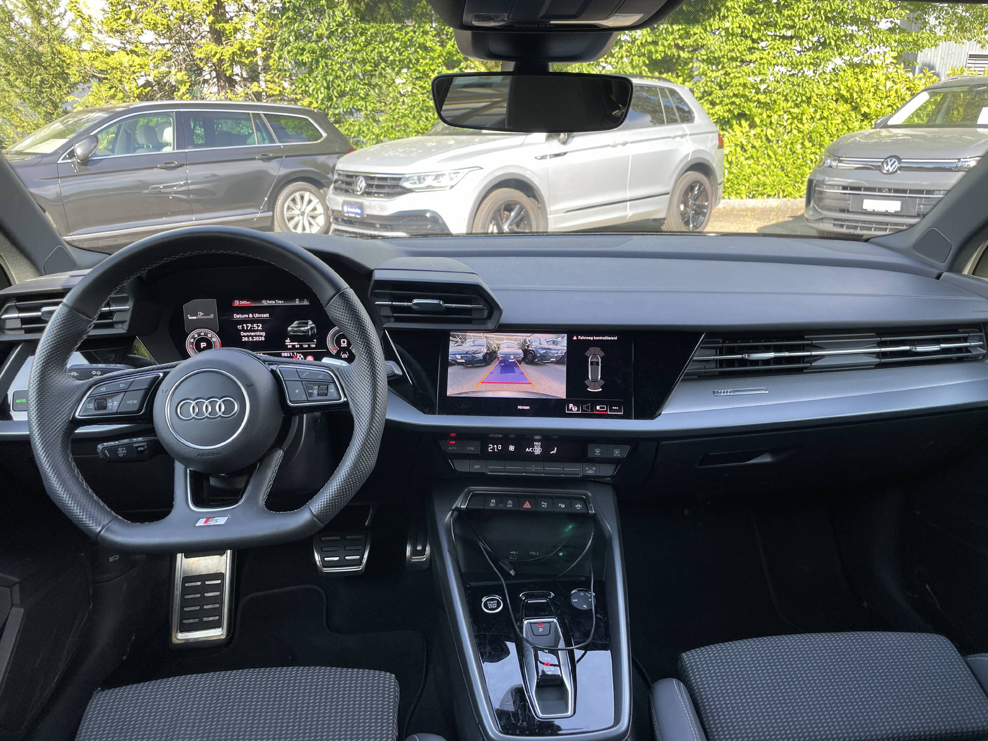 AUDI A3 Sportback 1.5 35 TFSI S Line S-Tronic-image-11