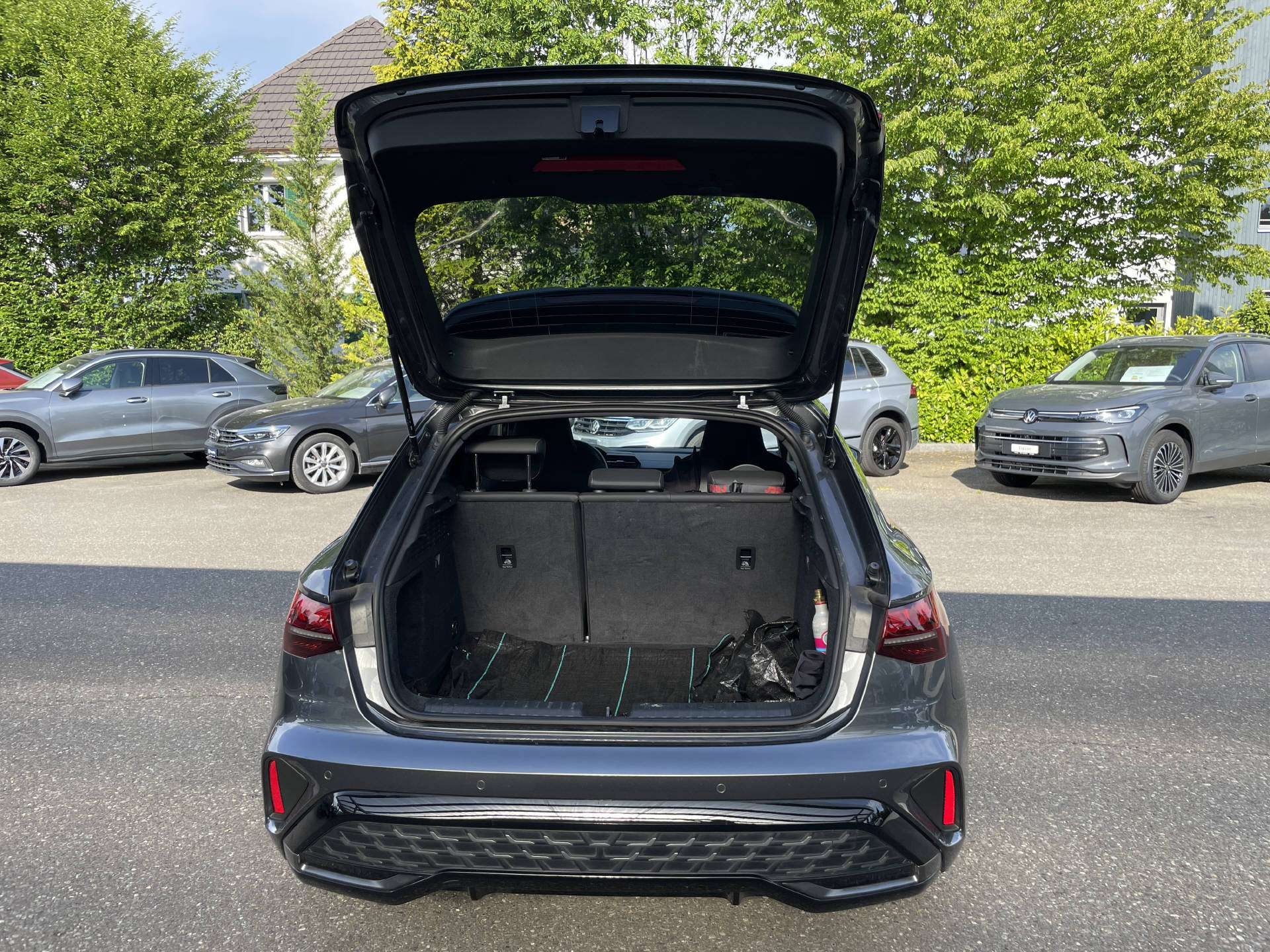 AUDI A3 Sportback 1.5 35 TFSI S Line S-Tronic-image-4