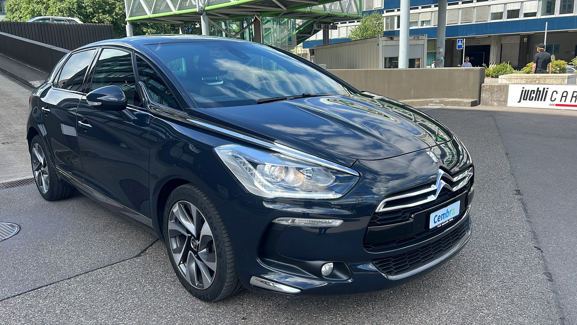 DS AUTOMOBILES DS5 1.6 Turbo SO Chic Automatic-image-21