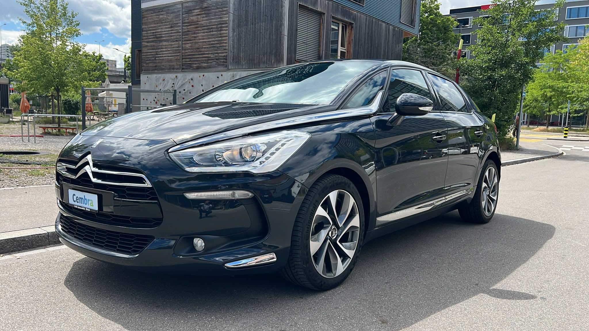 Car photo
