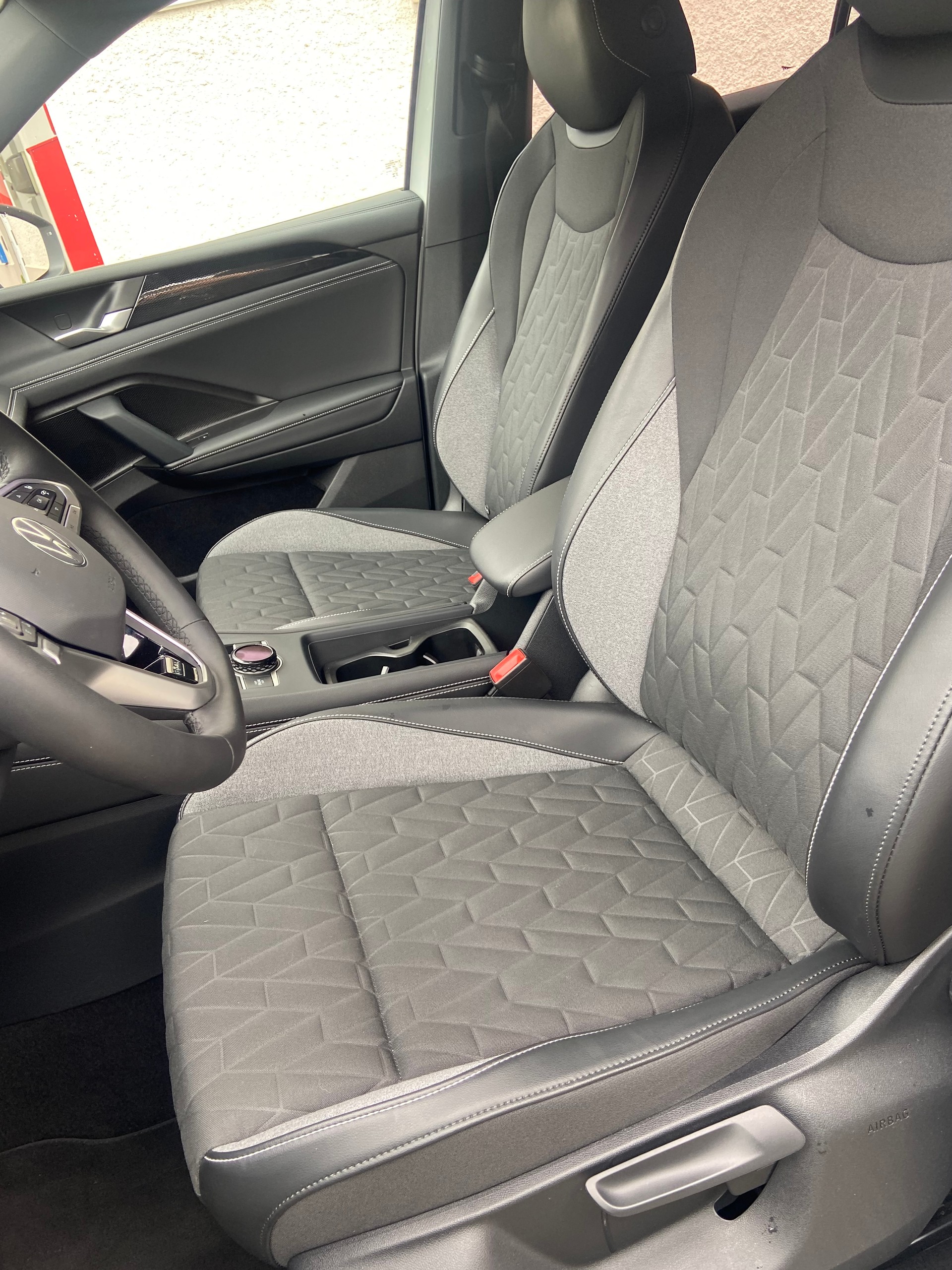 VW Tiguan 1.5 TSI evo2 mHEV Life DSG-image-11