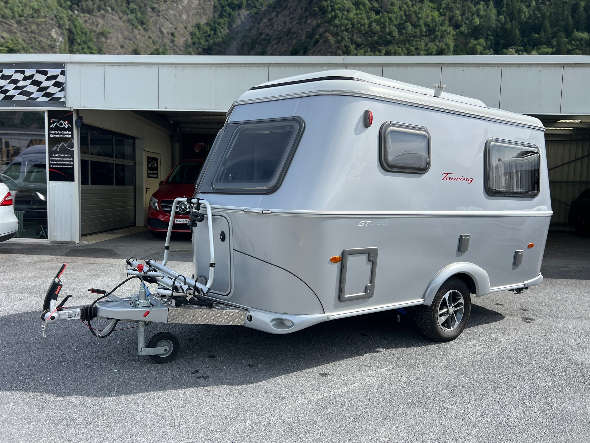 ERIBA Familia 320 GT Touring-image-1