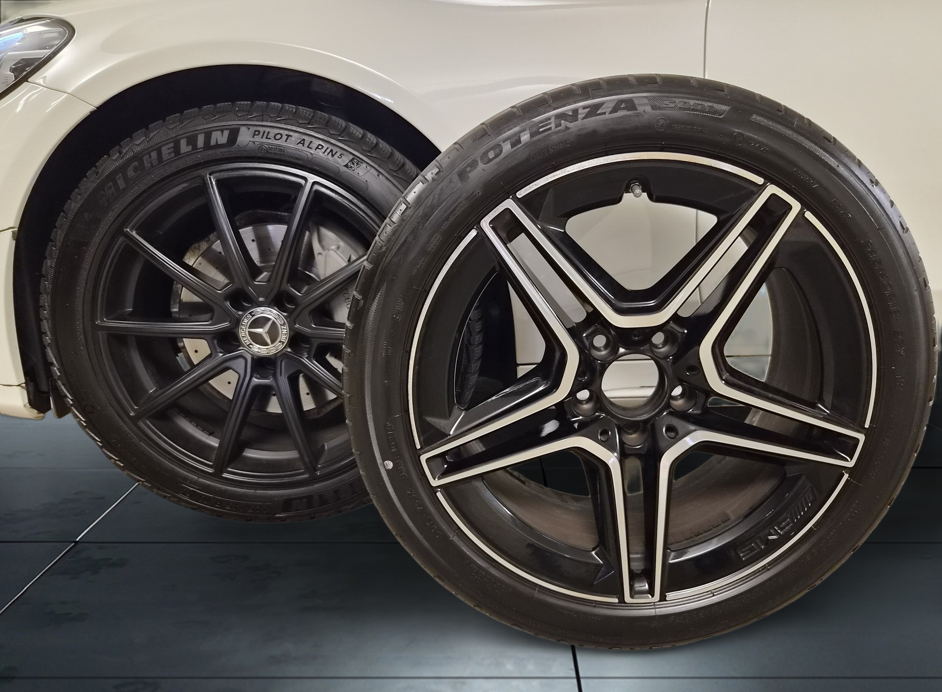 MERCEDES-BENZ C 220 d Swiss Star AMG Line 4M 9G-Tronic-showroom-element-2