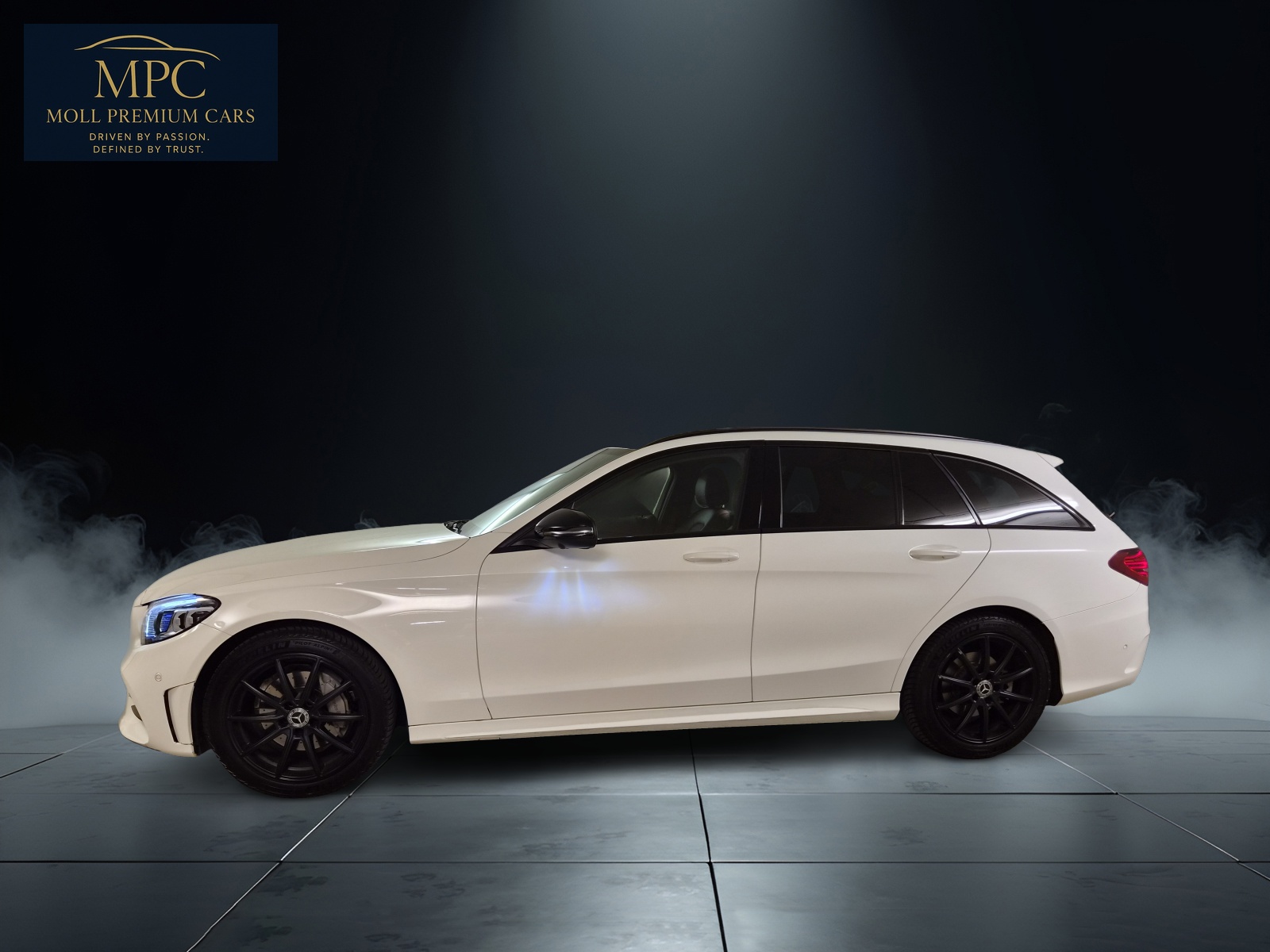 MERCEDES-BENZ C 220 d Swiss Star AMG Line 4M 9G-Tronic-showroom-element-3