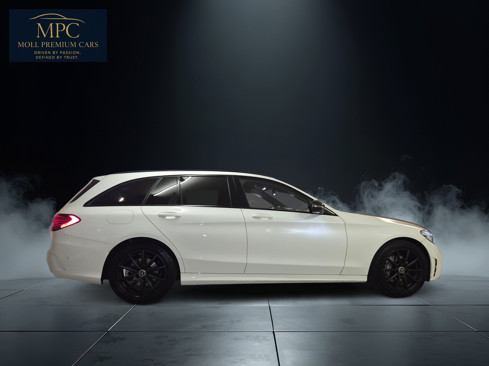 MERCEDES-BENZ C 220 d Swiss Star AMG Line 4M 9G-Tronic-image-7