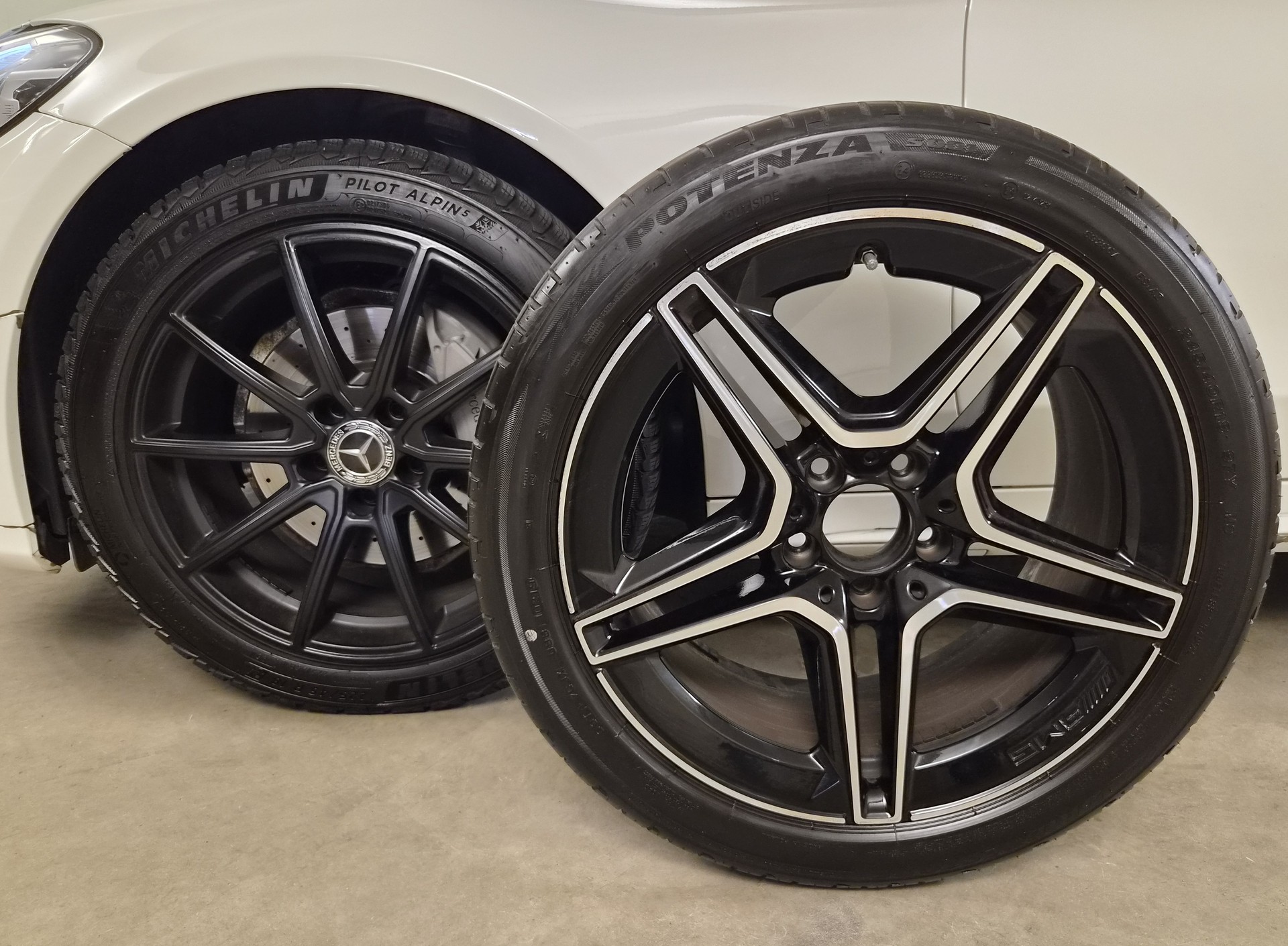 MERCEDES-BENZ C 220 d Swiss Star AMG Line 4M 9G-Tronic-image-1