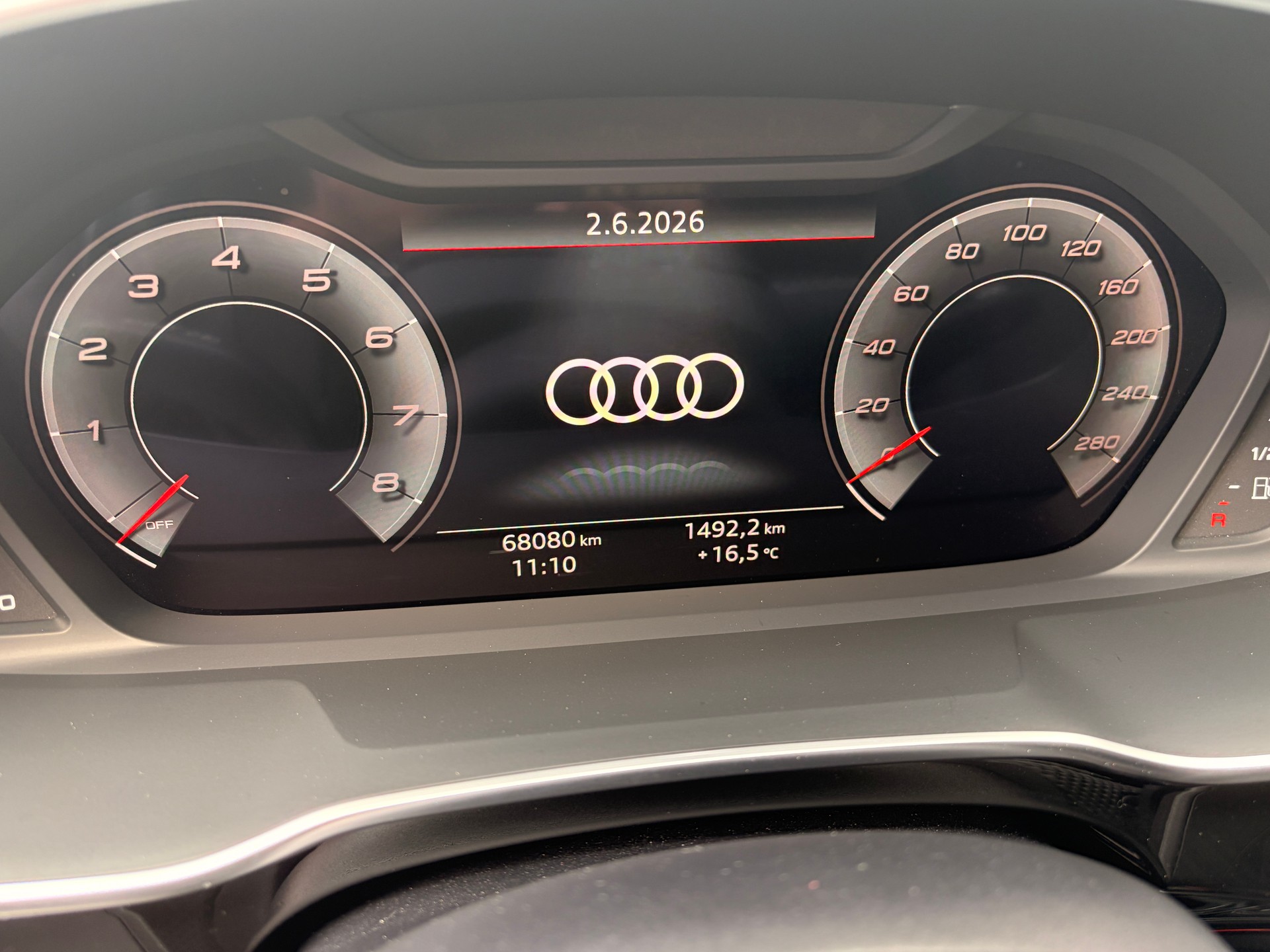 AUDI Q3 35 TFSI S line Attraction S-tronic-image-7