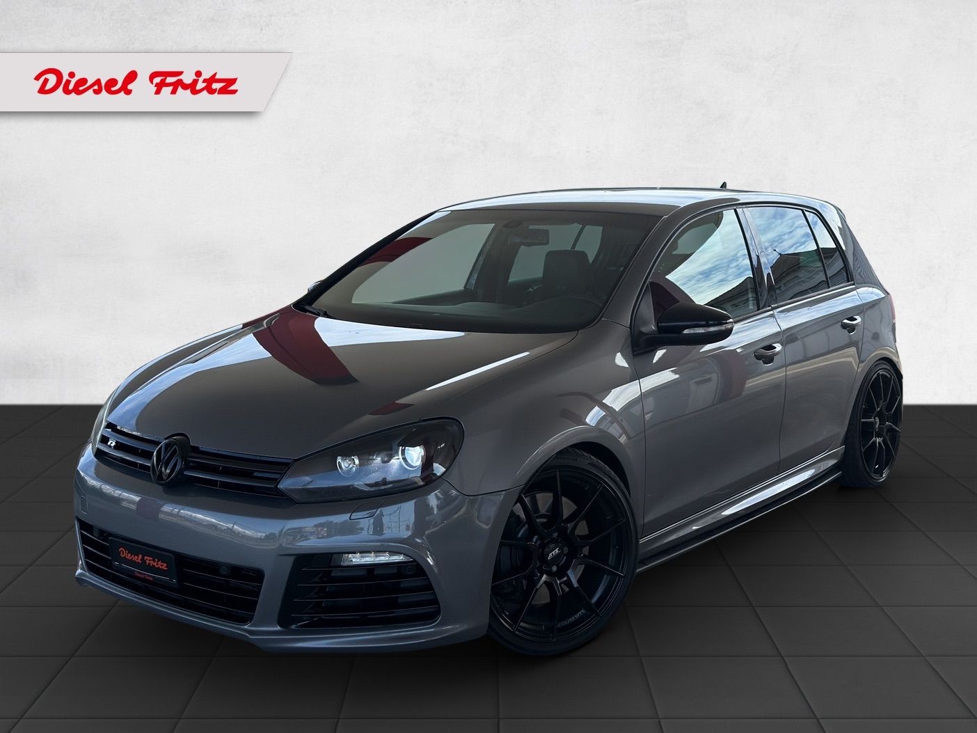 VW Golf 2.0 TSI R 4Motion DSG-image-0