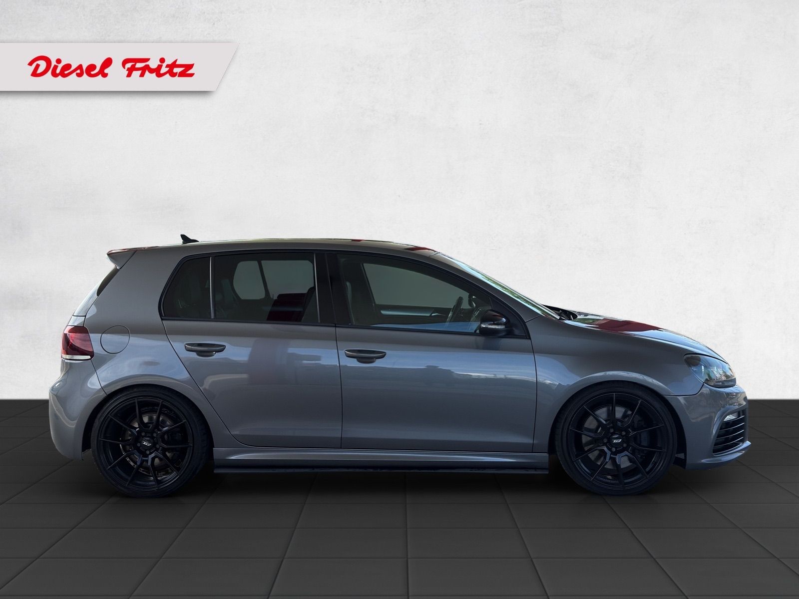 VW Golf 2.0 TSI R 4Motion DSG-image-4