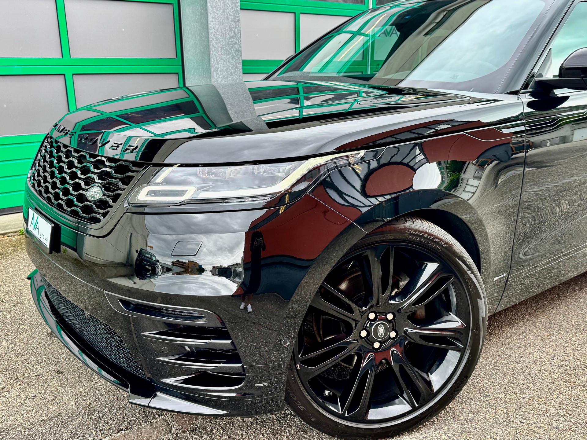 LAND ROVER Range Rover Velar R-Dynamic P 380 S Automatic-image-6