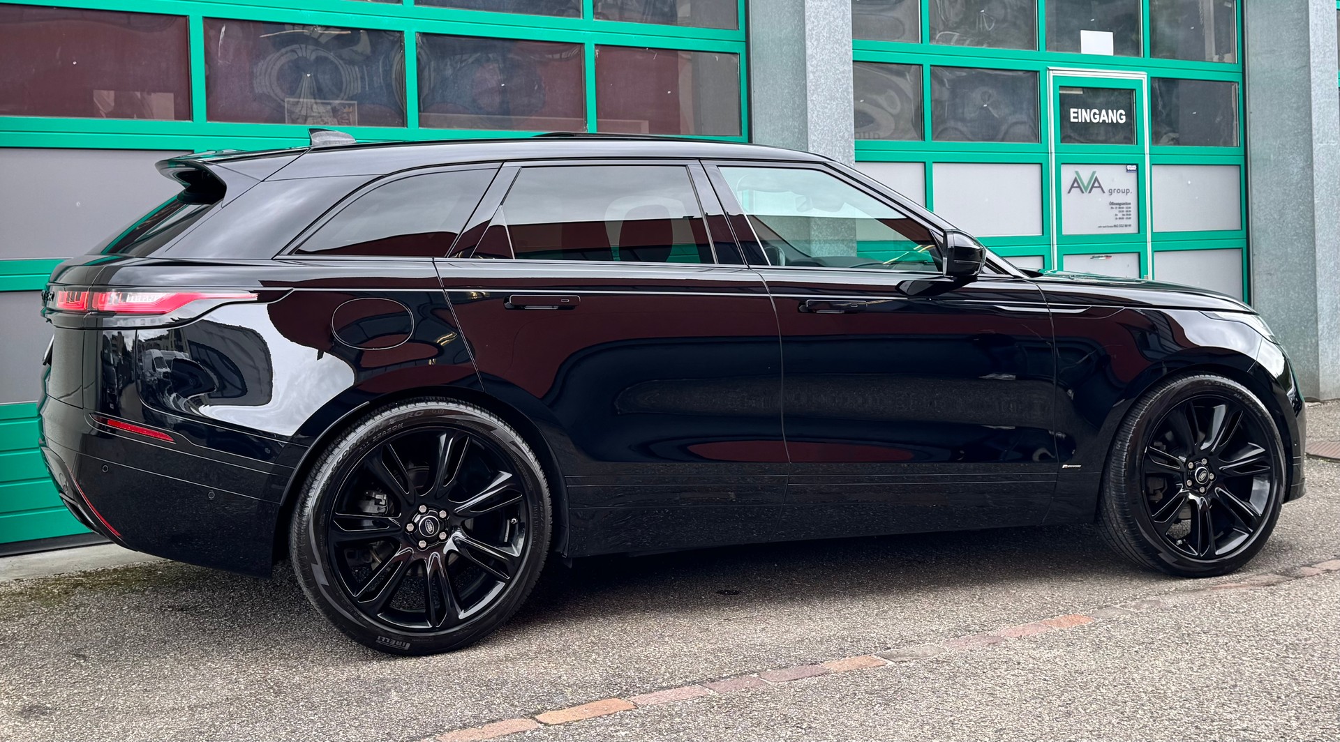 LAND ROVER Range Rover Velar R-Dynamic P 380 S Automatic-image-2