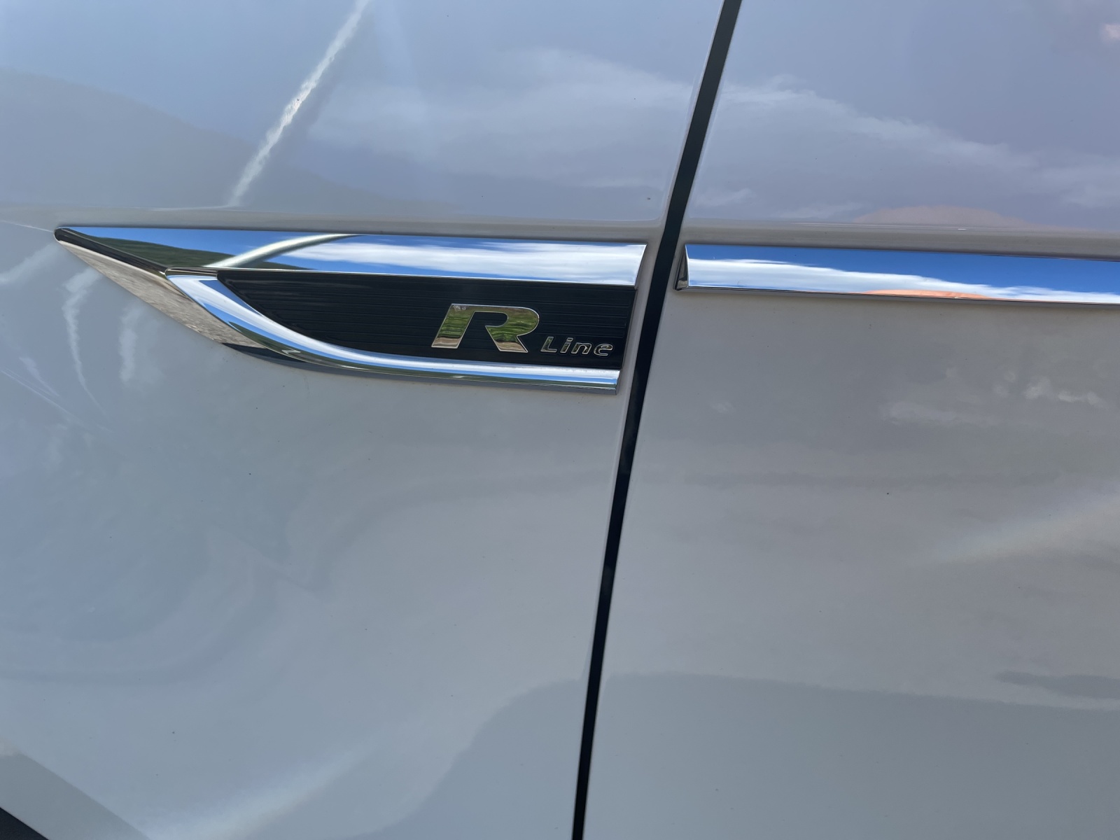 VW T-Roc 2.0 TSI Sport Selection DSG 4Motion-image-15