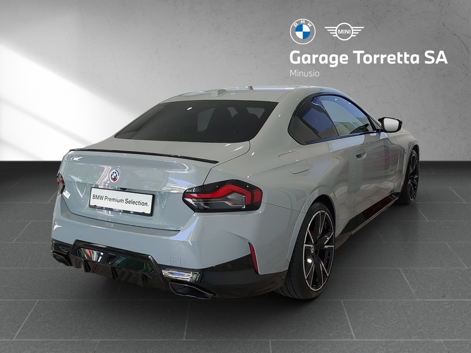 BMW M240i xDrive M Sport Pro Steptronic-image-4