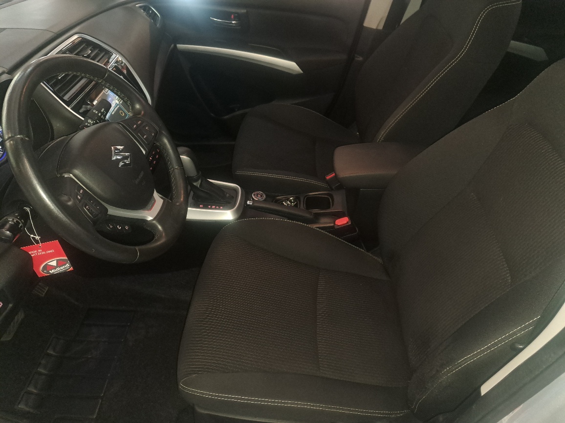 SUZUKI SX4 S-Cross 1.4 16V Piz Sulai 4WD-image-8