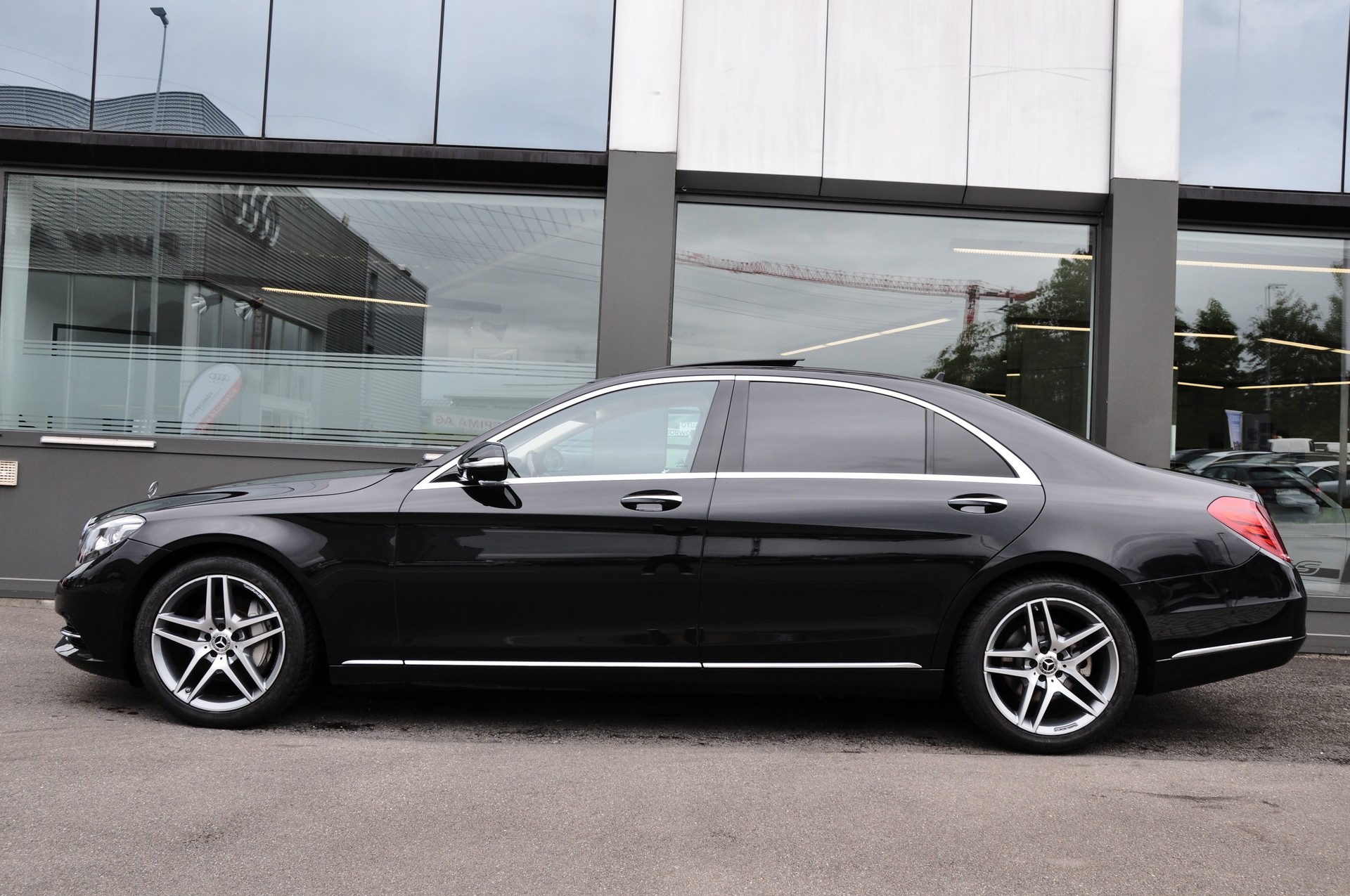 MERCEDES-BENZ S 350 d L 9G-Tronic-image-6