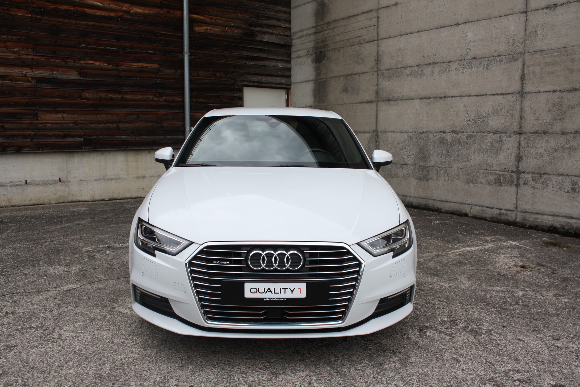 AUDI A3 Sportback 40 TFSI e-tron Sport S-tronic-image-1