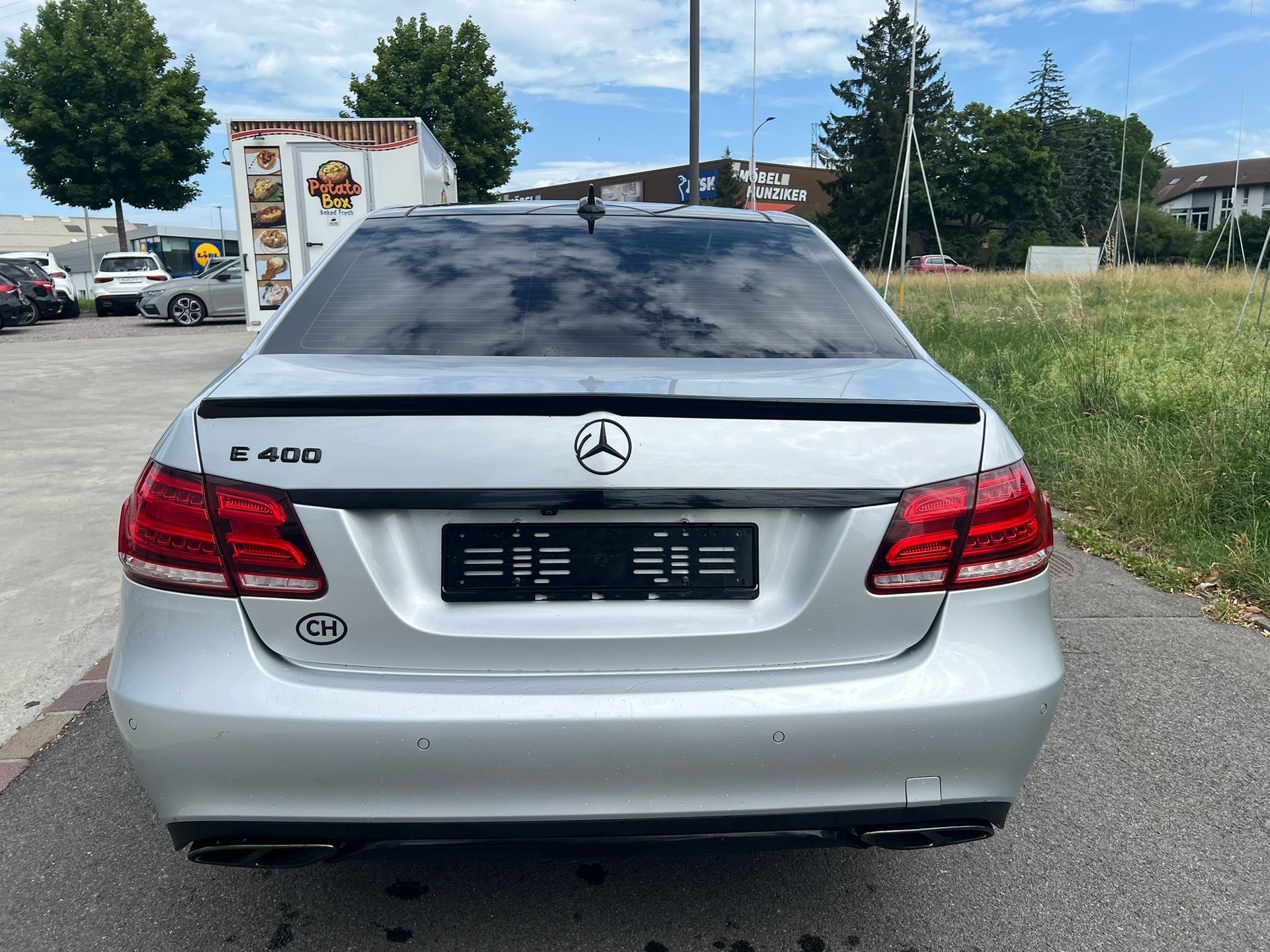 MERCEDES-BENZ E 400 Avantgarde 4Matic 7G-Tronic-image-3
