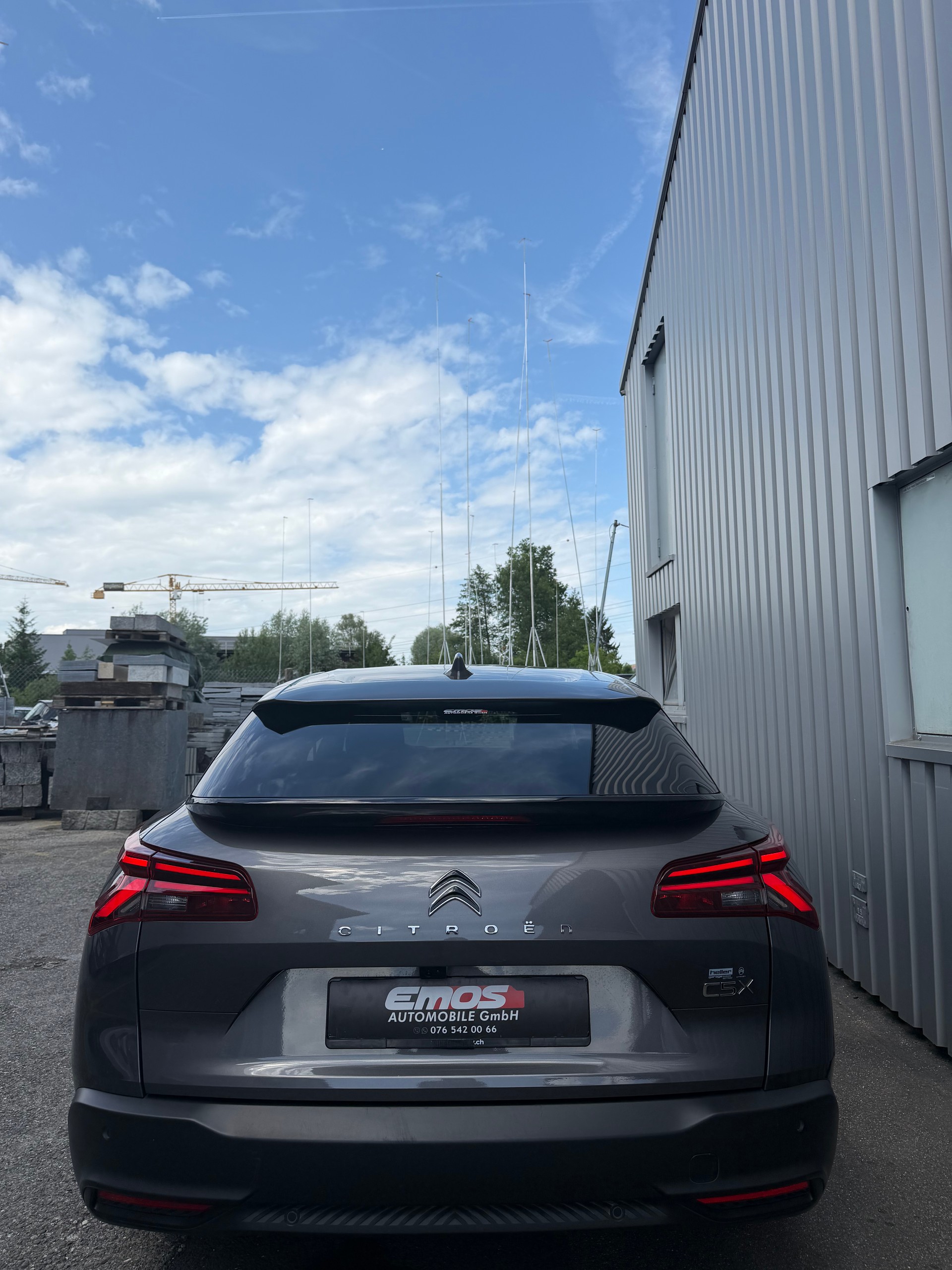 CITROEN C5 X 1.6i PHEV Shine Pack e-EAT8-image-5