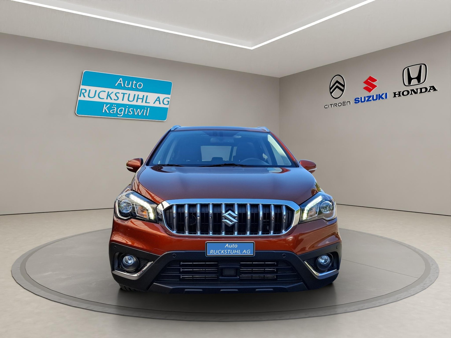SUZUKI SX4 S-Cross 1.4 T Generation Top Hybrid 4x4-image-2