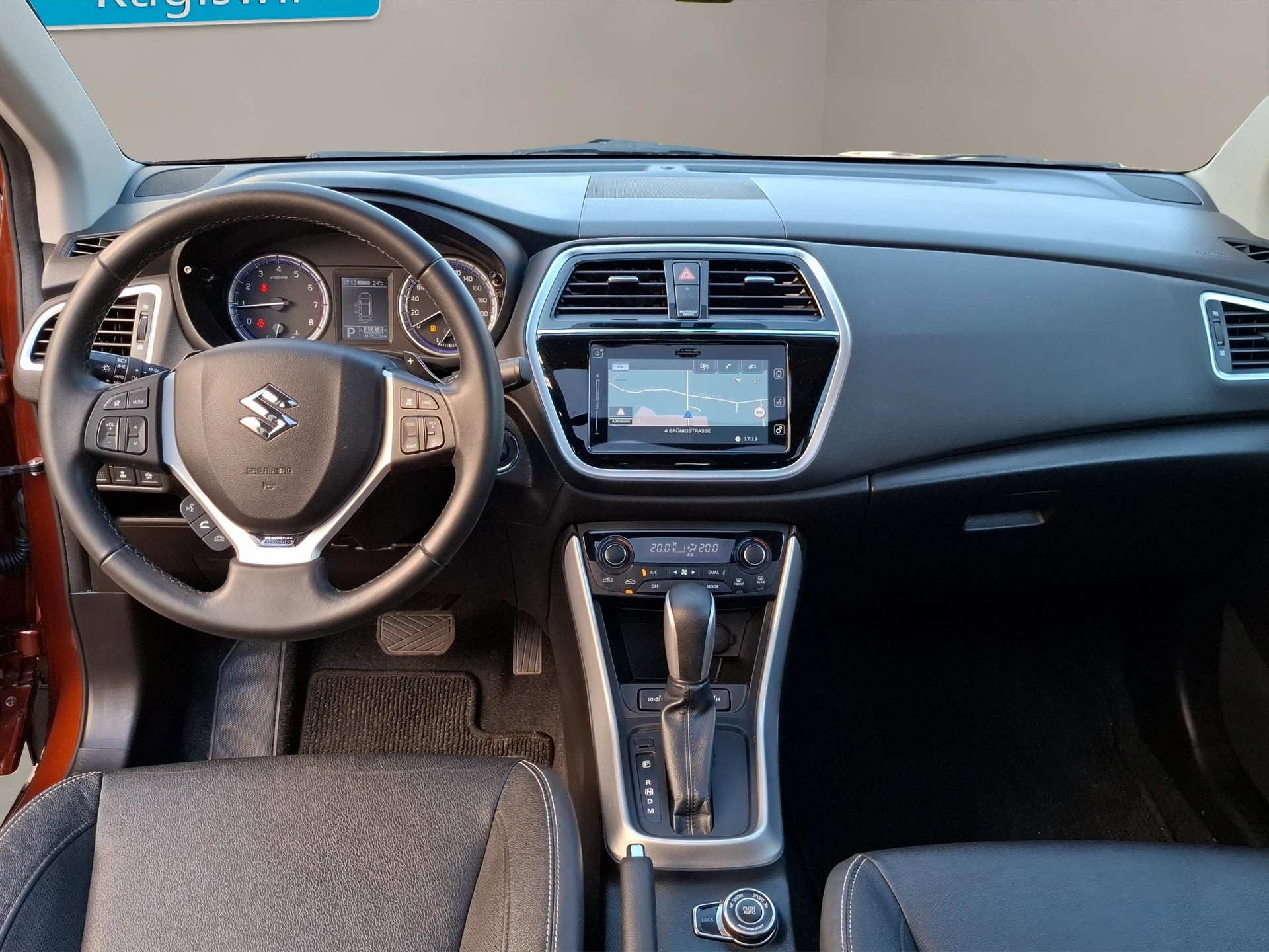 SUZUKI SX4 S-Cross 1.4 T Generation Top Hybrid 4x4-image-9