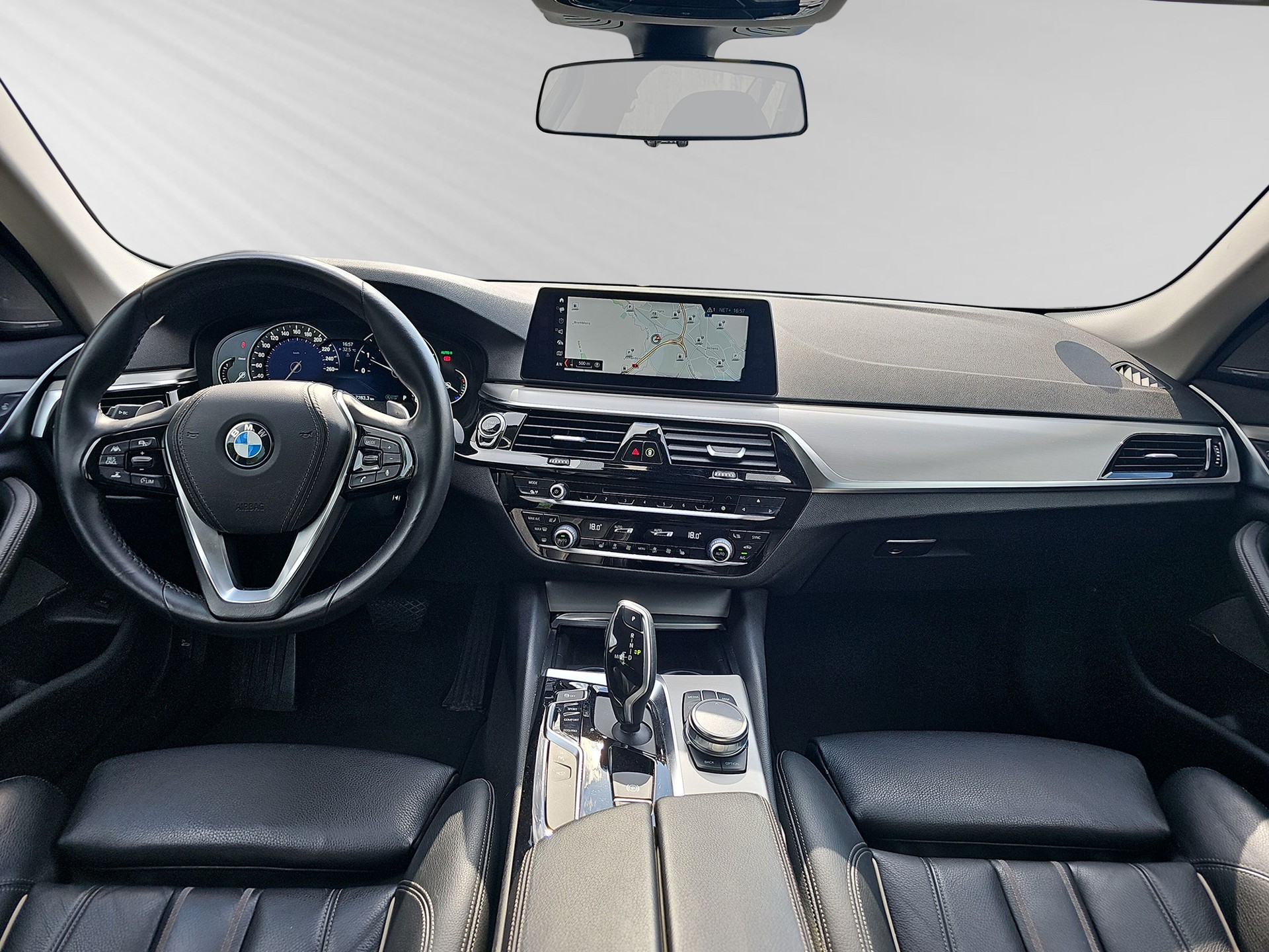 BMW 530d xDrive Touring Sport Line Steptronic-image-5