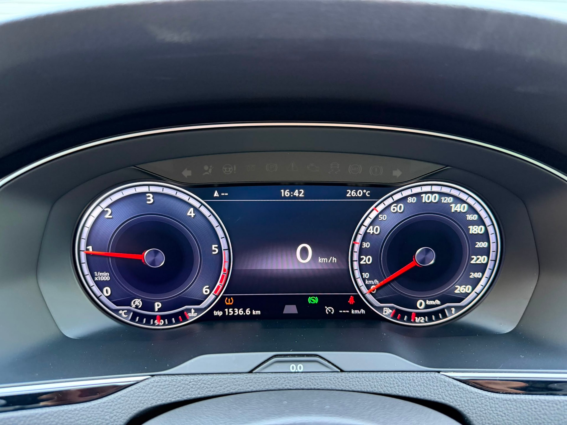 VW Passat Variant 2.0 TDI 190 SCR Highl. DSG 4m-image-9