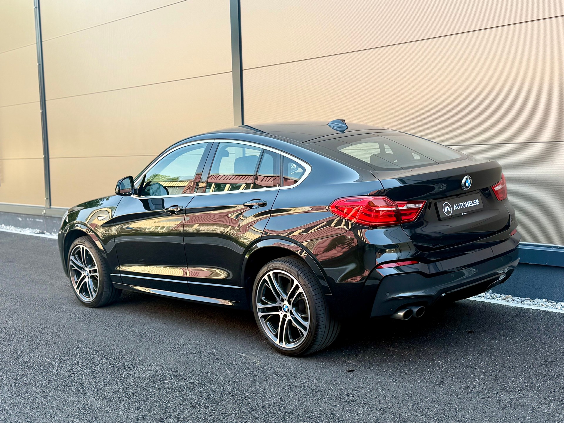 BMW X4 xDrive 28i Steptronic - M Sport Paket --image-4