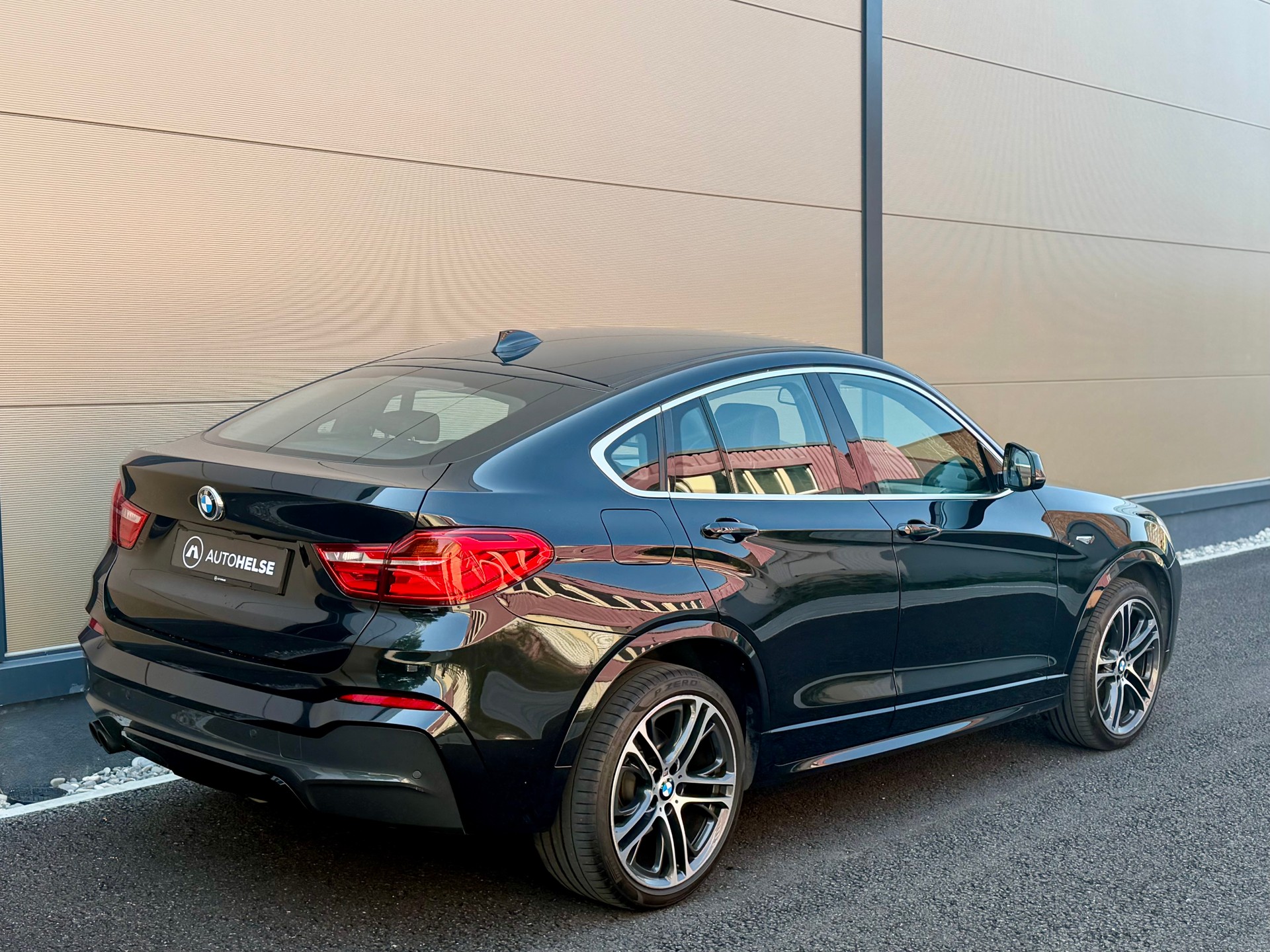 BMW X4 xDrive 28i Steptronic - M Sport Paket --image-5