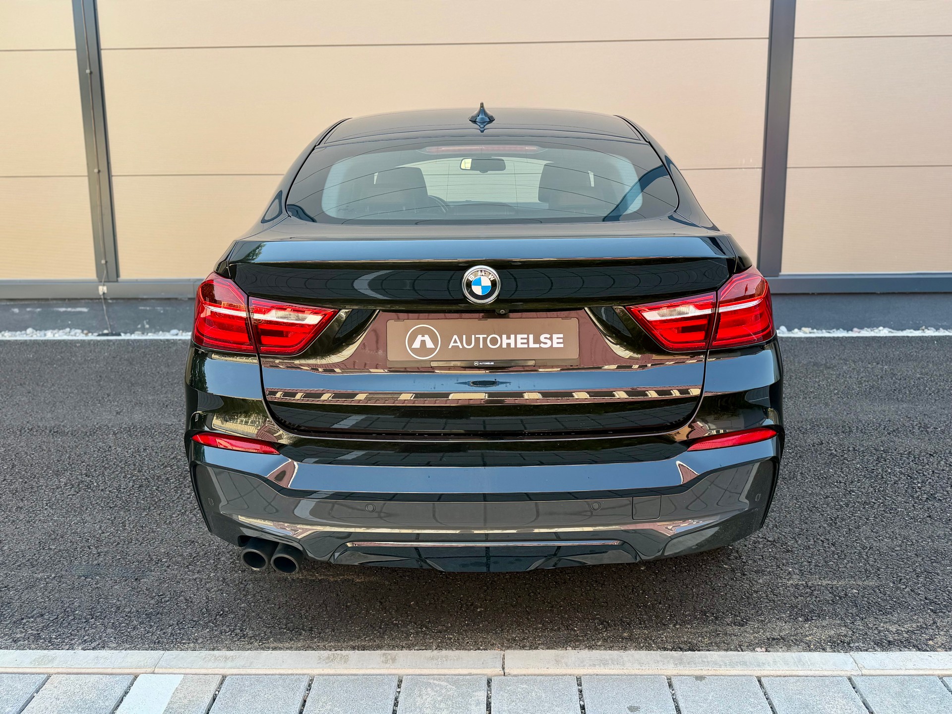 BMW X4 xDrive 28i Steptronic - M Sport Paket --image-3