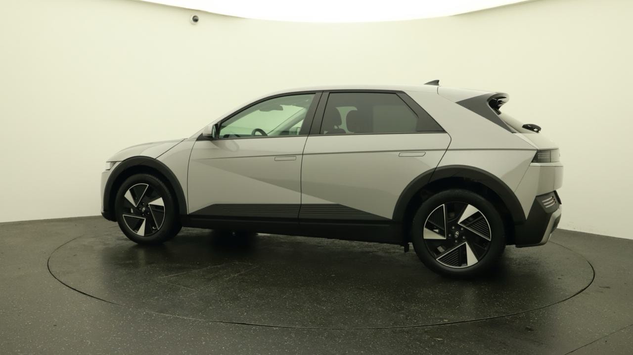 HYUNDAI Ioniq 5 Limited 84kWh-image-2