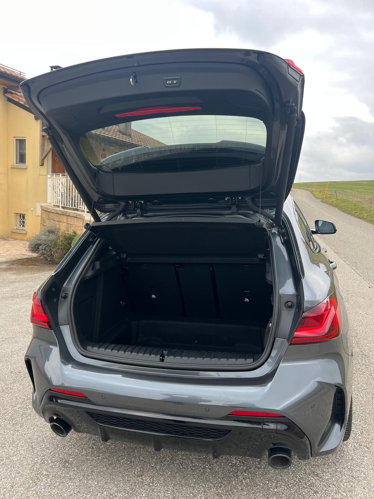 BMW M135i xDrive-image-2