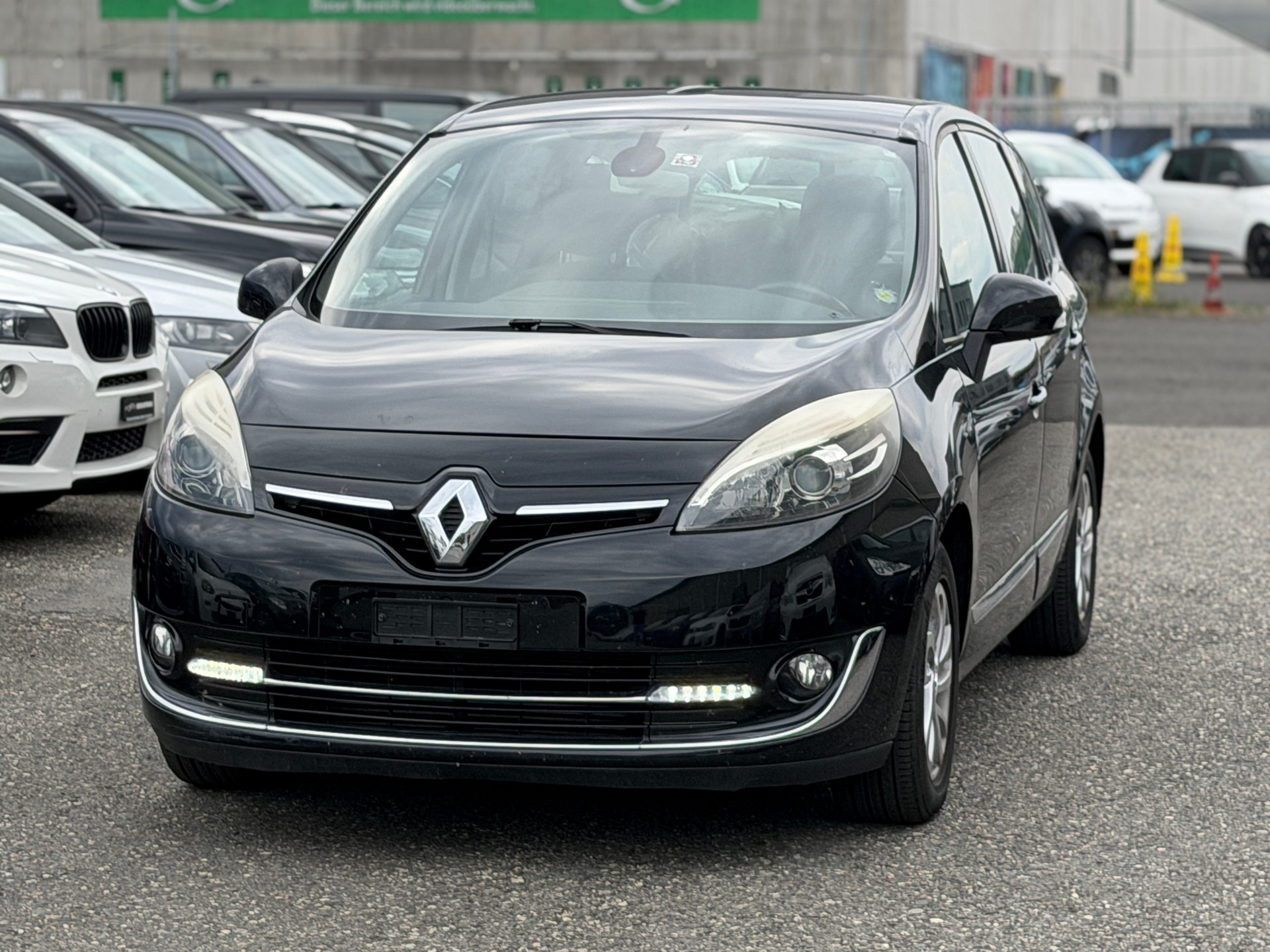 RENAULT Grand Scénic 1.2 16V Turbo Dynamique-image-2
